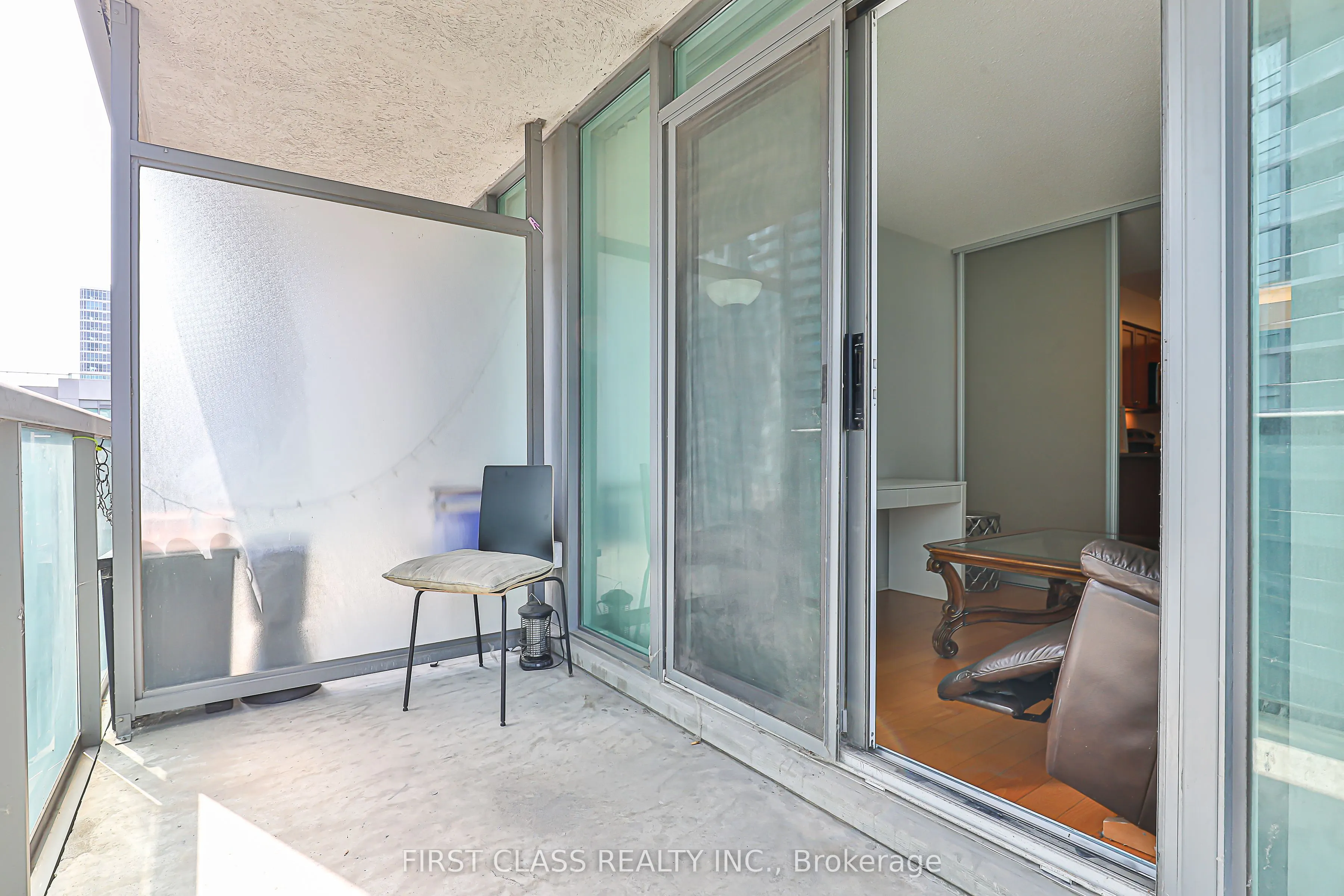 51 Lower Simcoe Street, #1202
