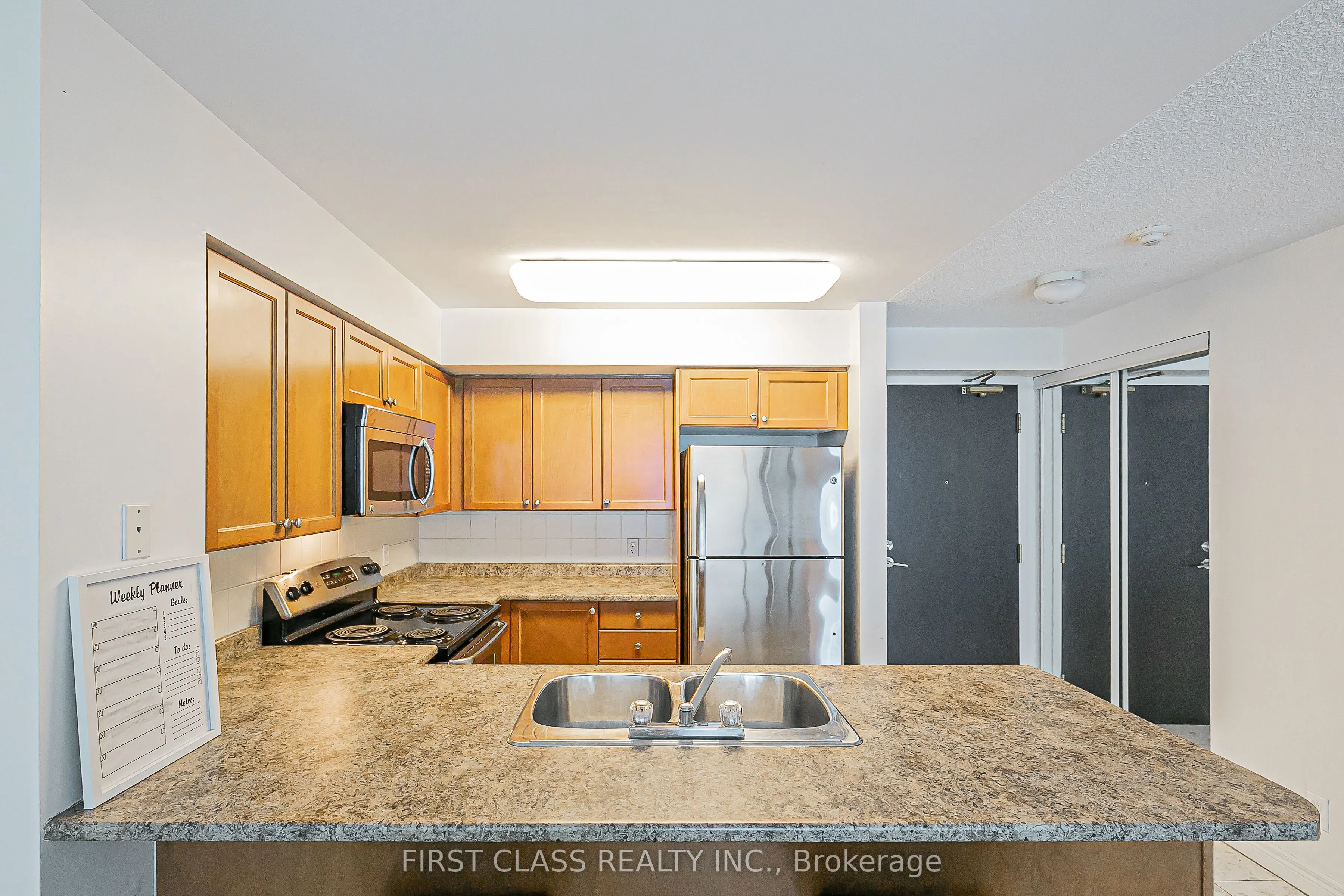 51 Lower Simcoe Street, #1202