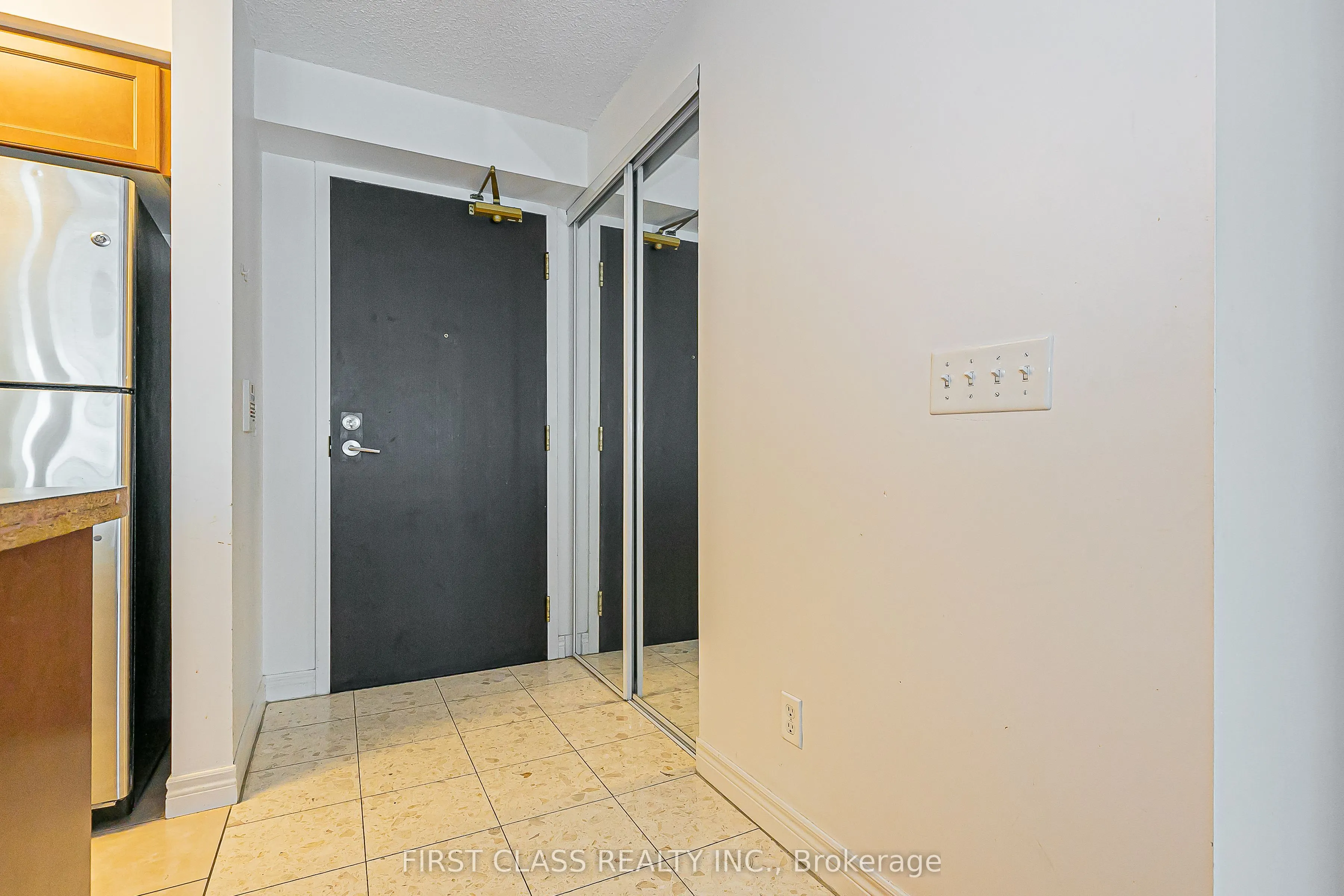 51 Lower Simcoe Street, #1202