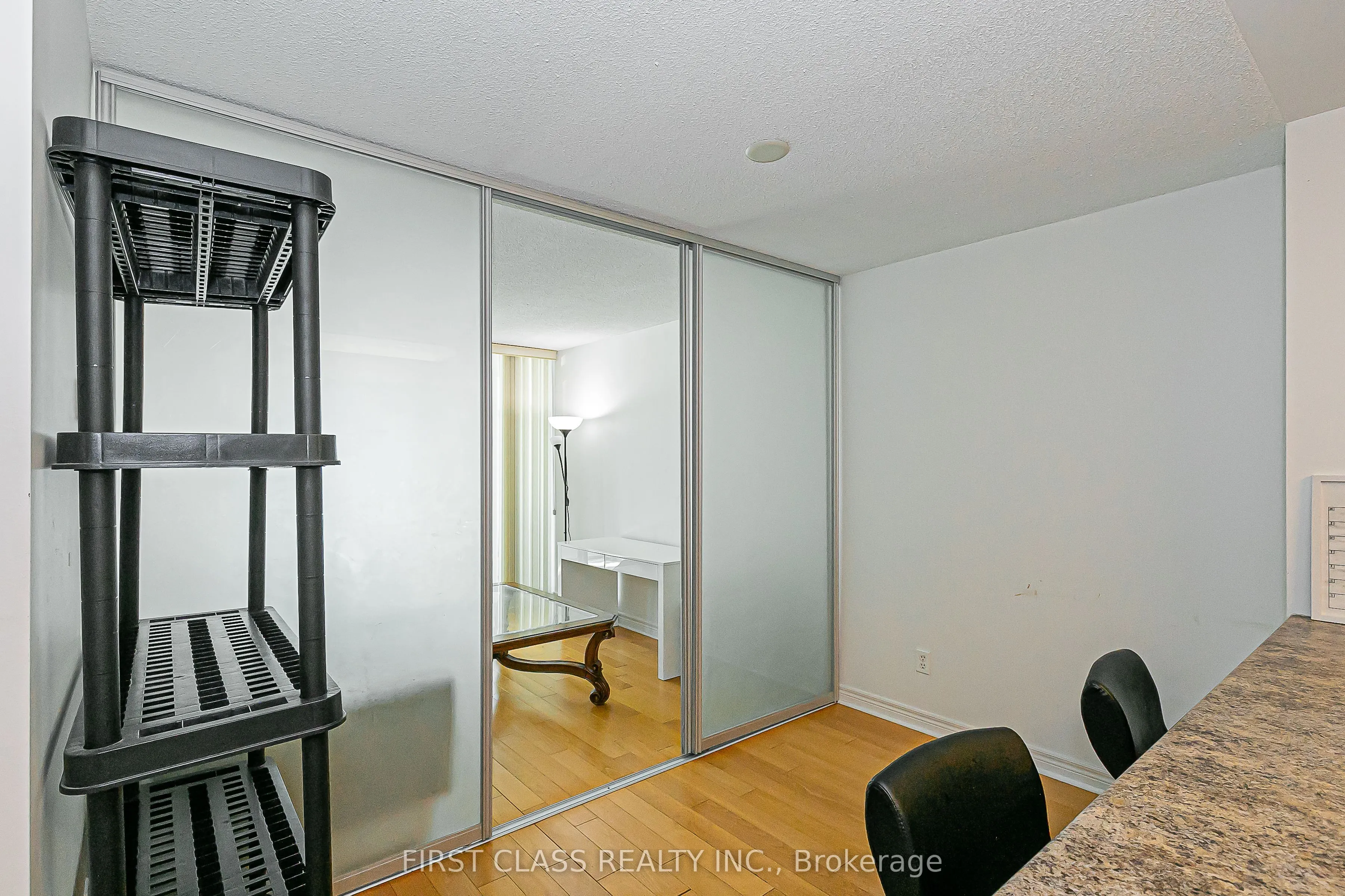 51 Lower Simcoe Street, #1202