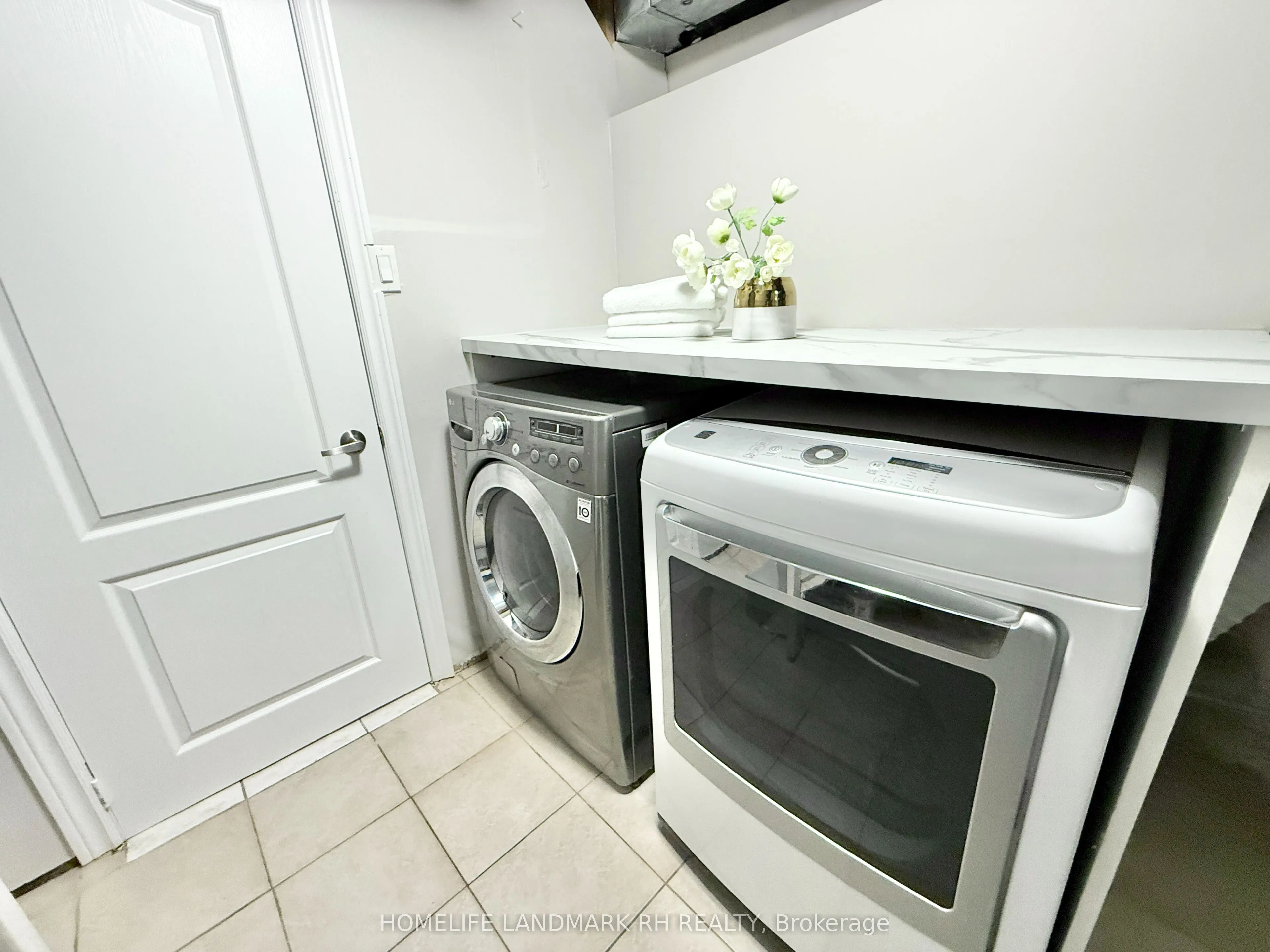 100 Micmac Crescent