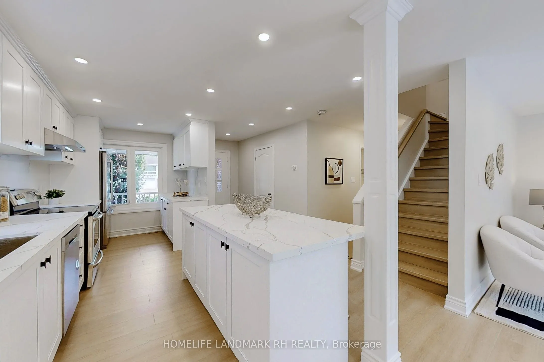 100 Micmac Crescent