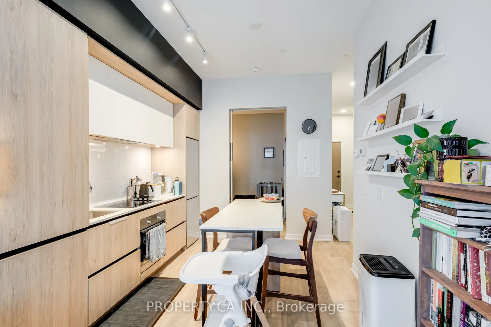 34 Tubman Avenue, #304