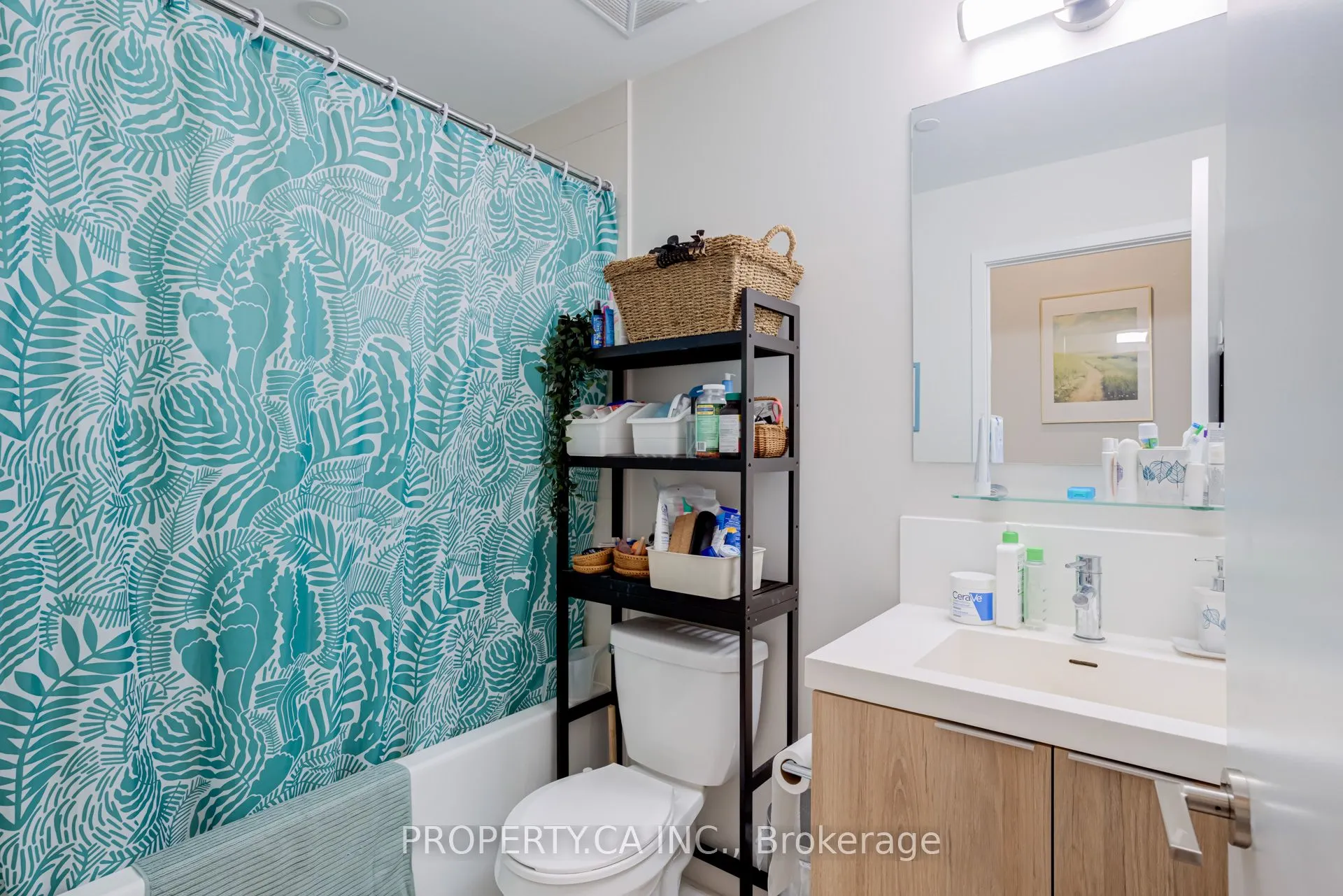 34 Tubman Avenue, #304