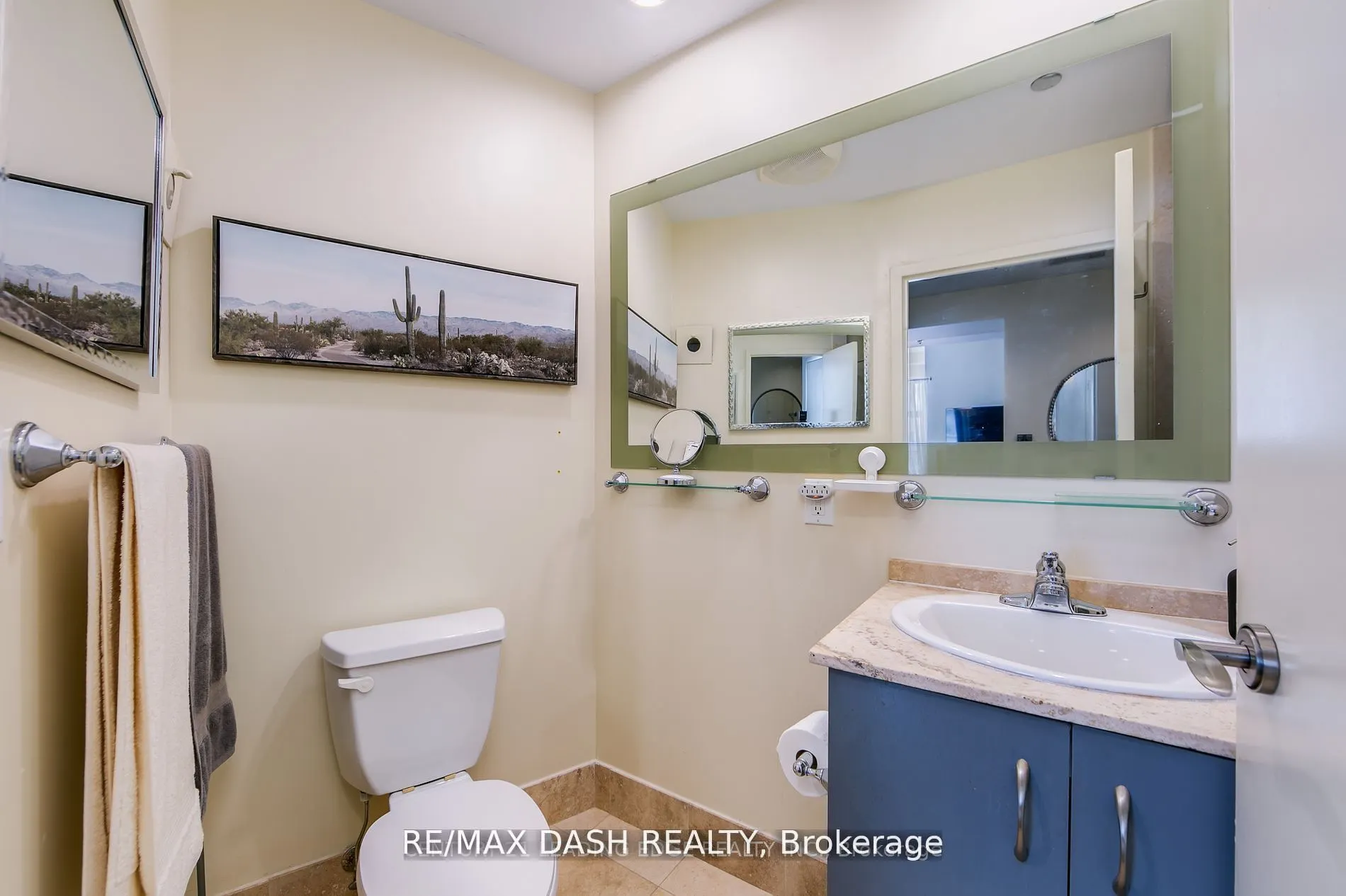 1 King Street W, #2411