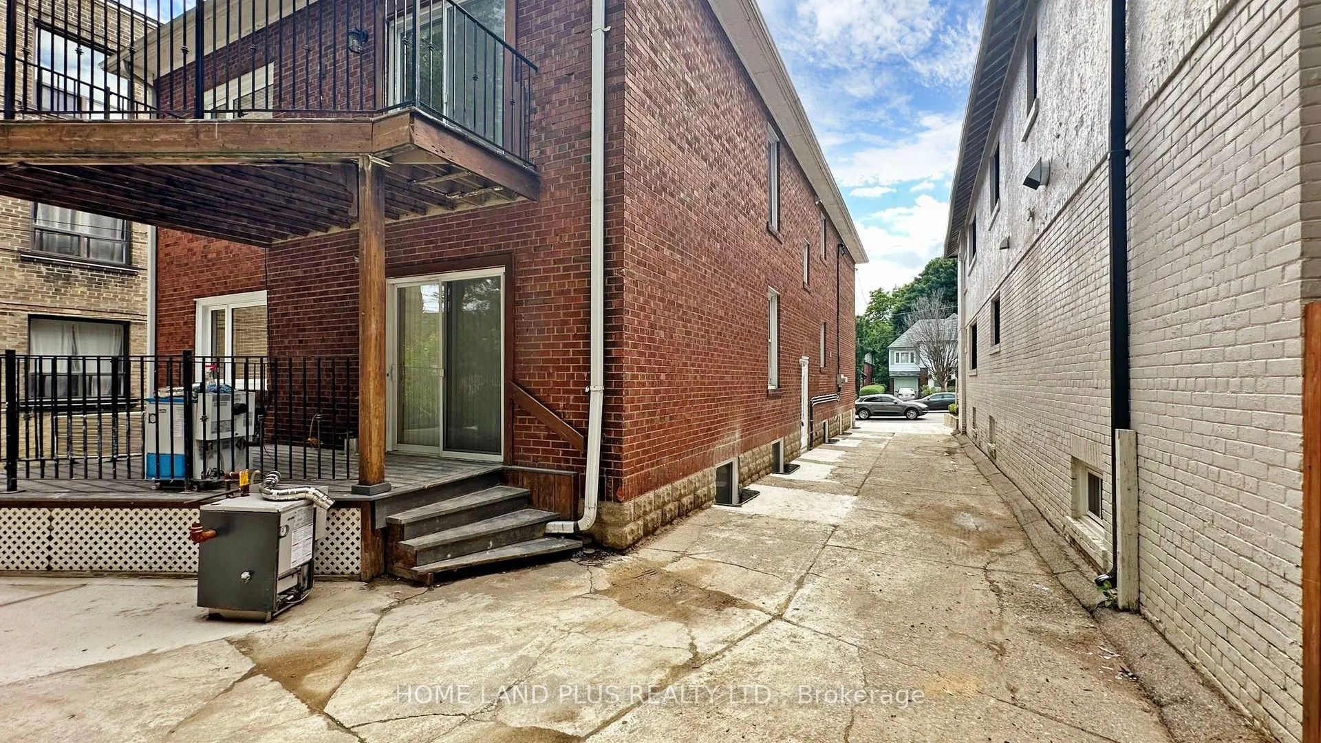 919 Avenue Road, #Unit 3