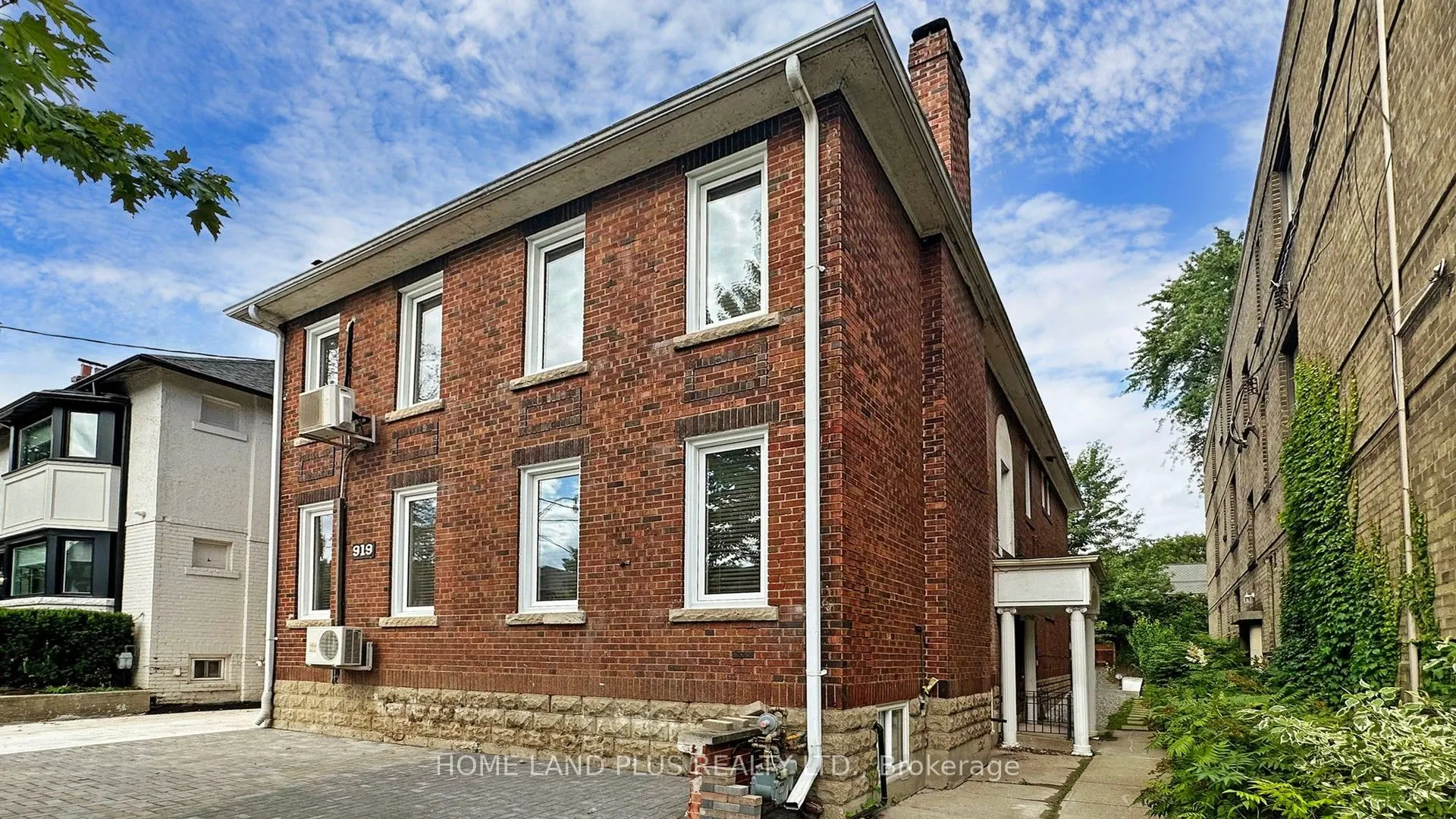 919 Avenue Road, #Unit 3