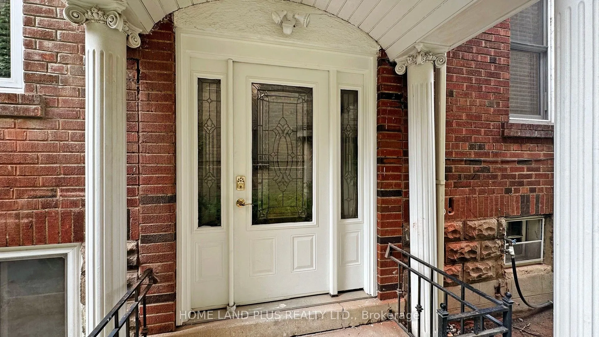 919 Avenue Road, #Unit 3