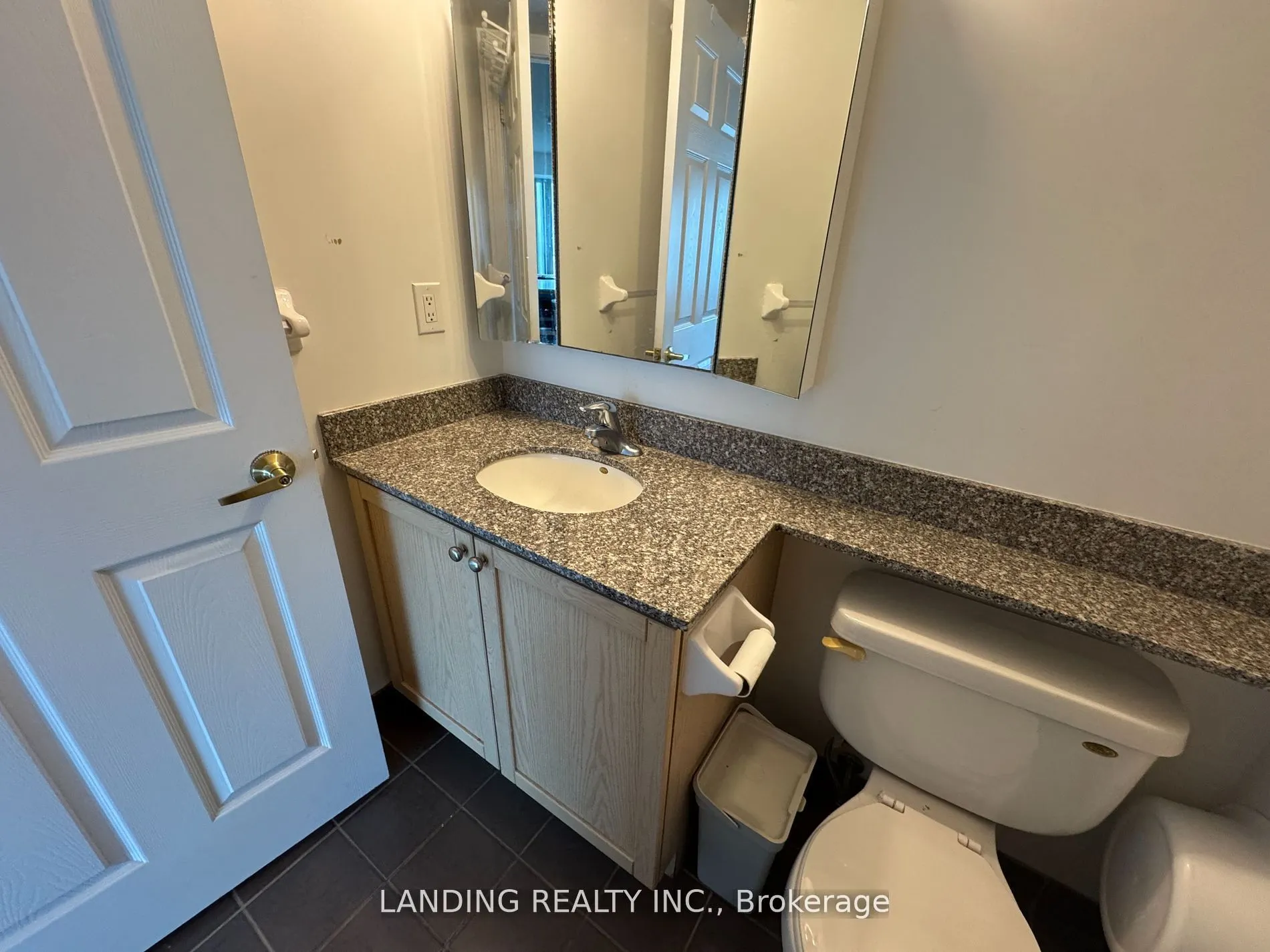 5500 YONGE Street, #1710