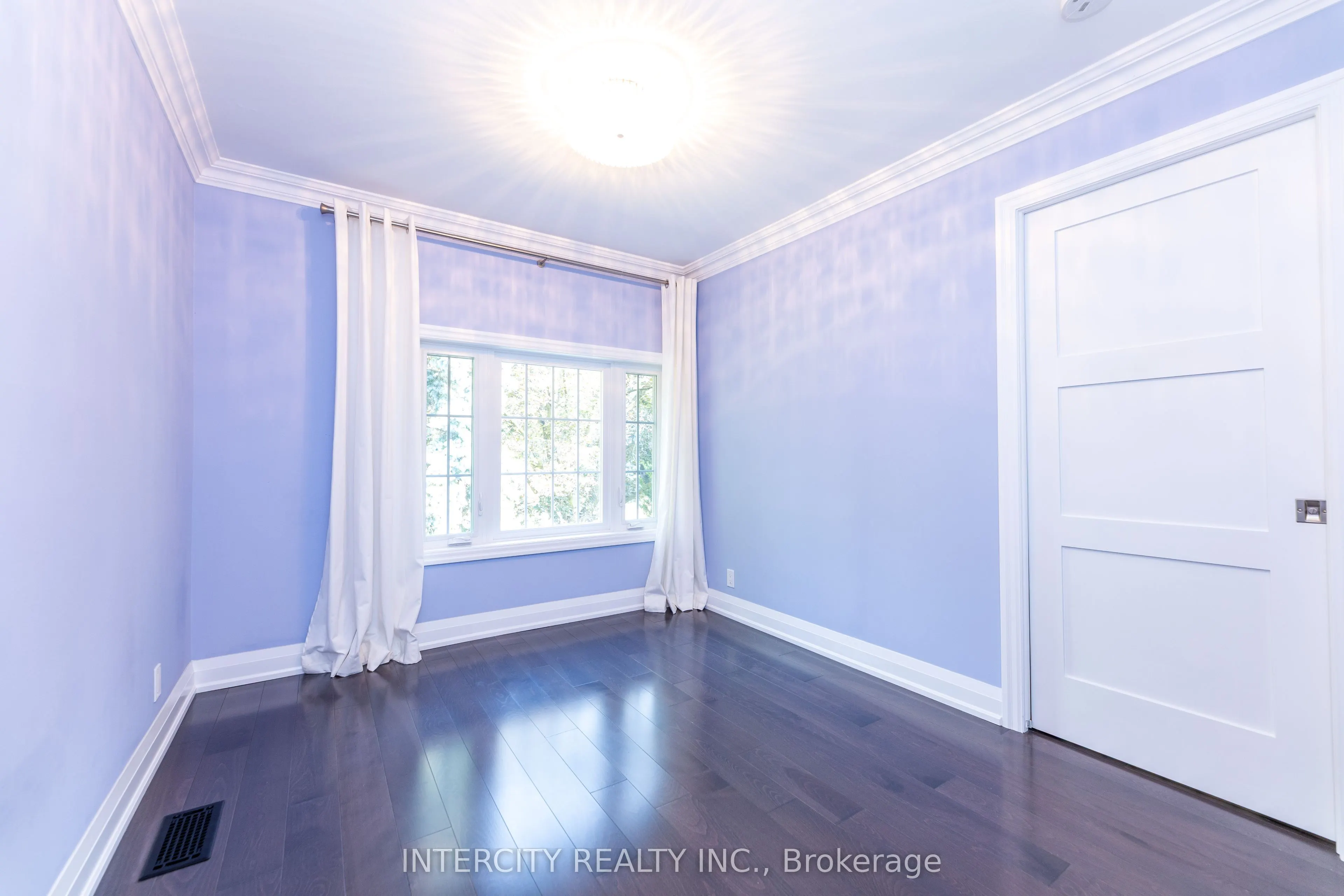 19 Marowyne Drive