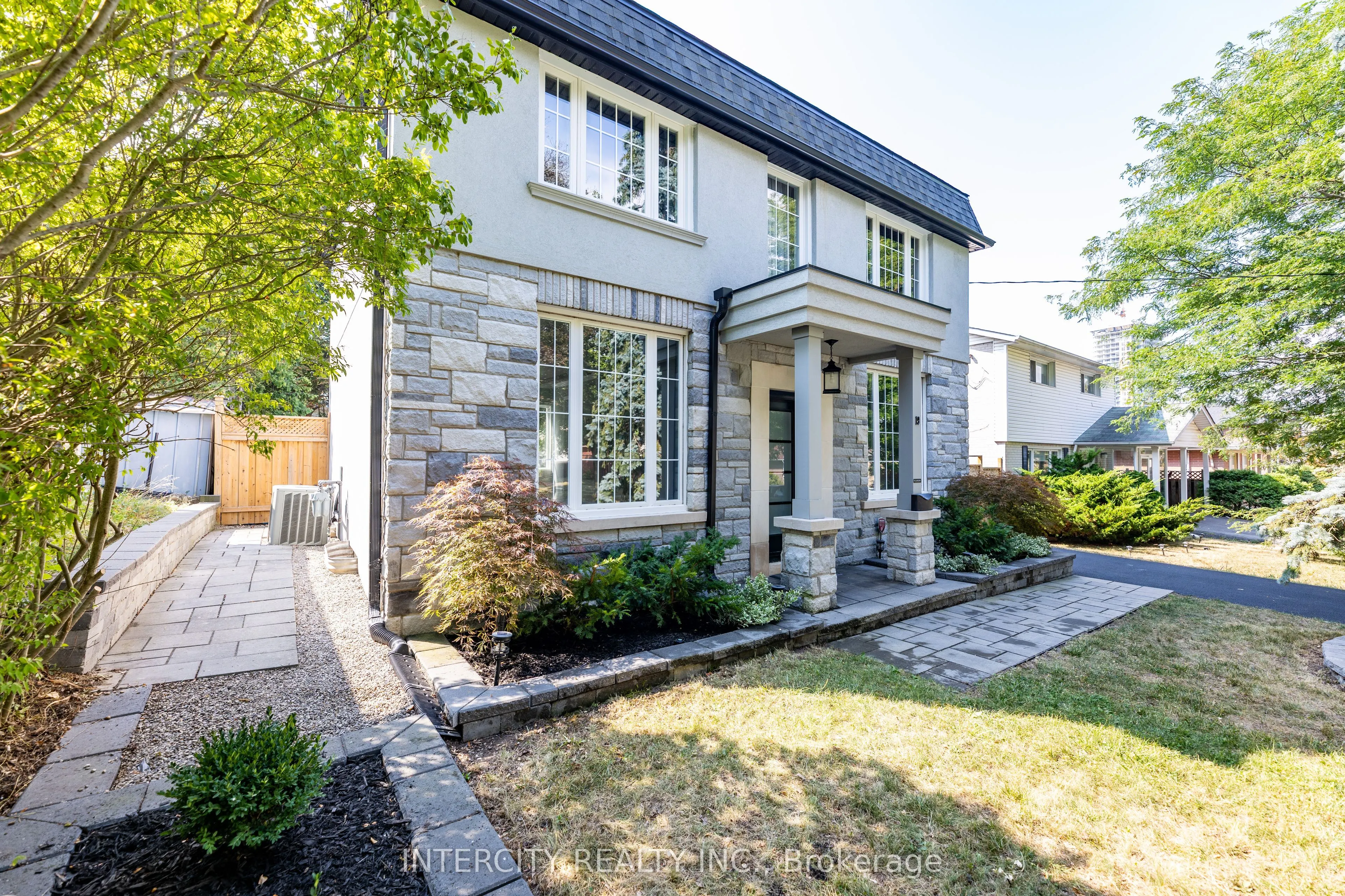 19 Marowyne Drive