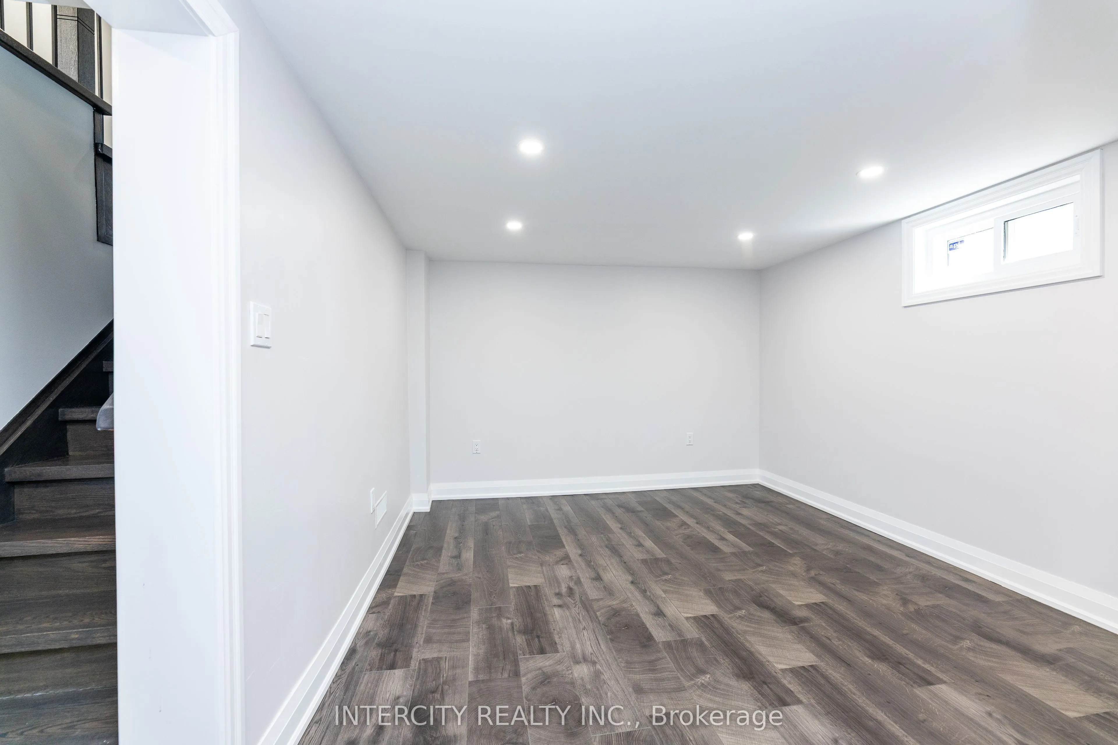 19 Marowyne Drive