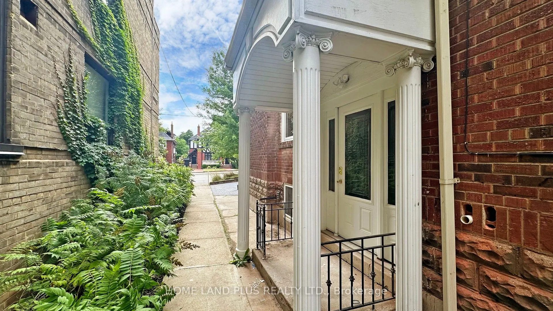 919 Avenue Road, #Unit 1