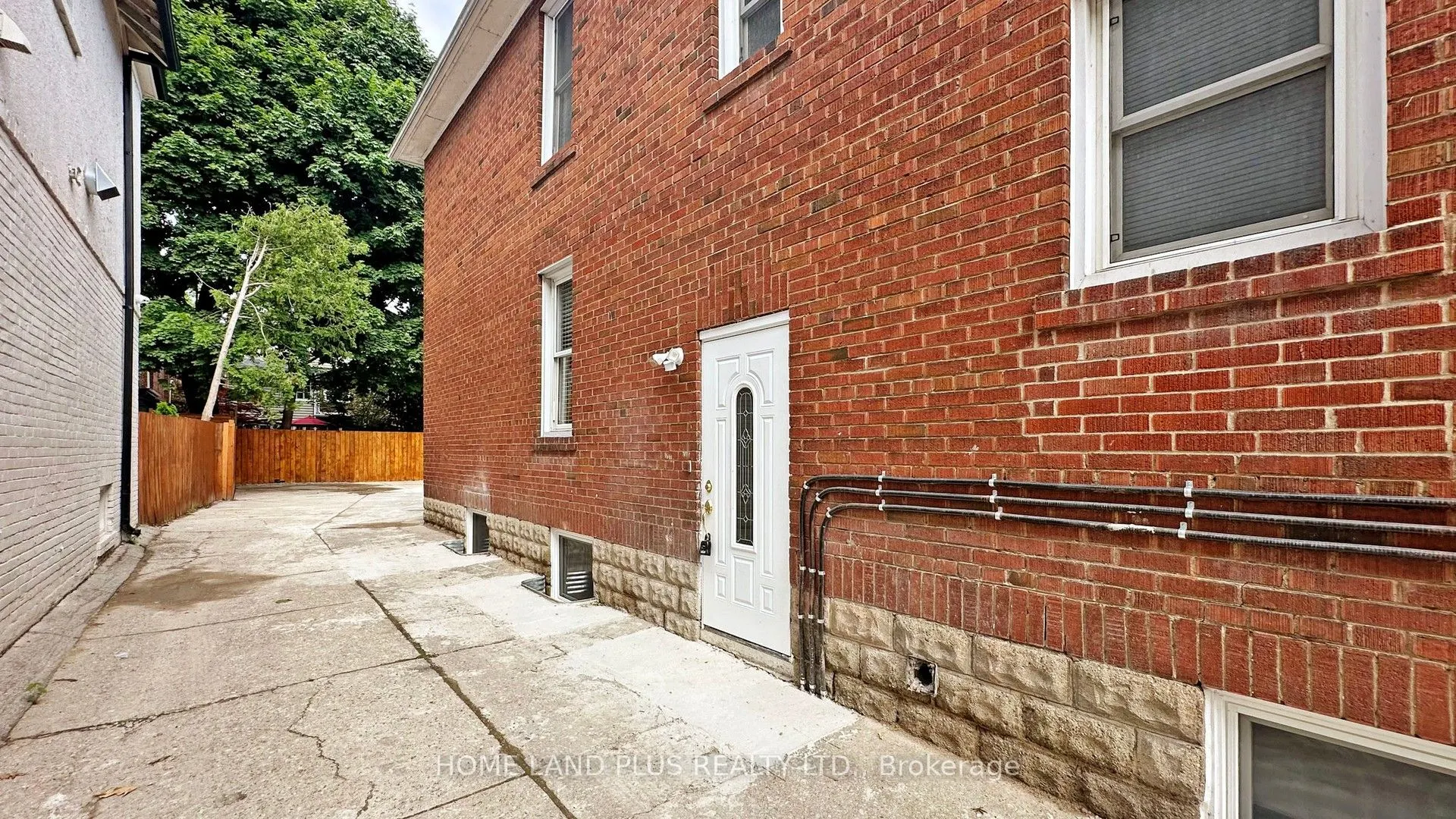 919 Avenue Road, #Unit 1