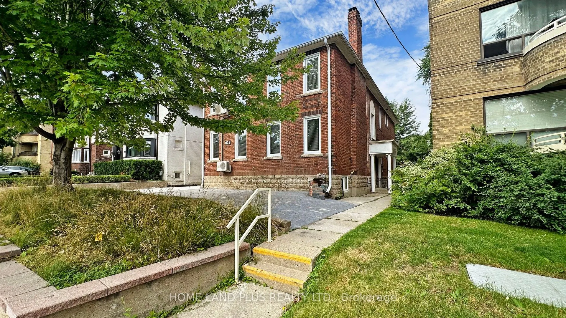 919 Avenue Road, #Unit 1