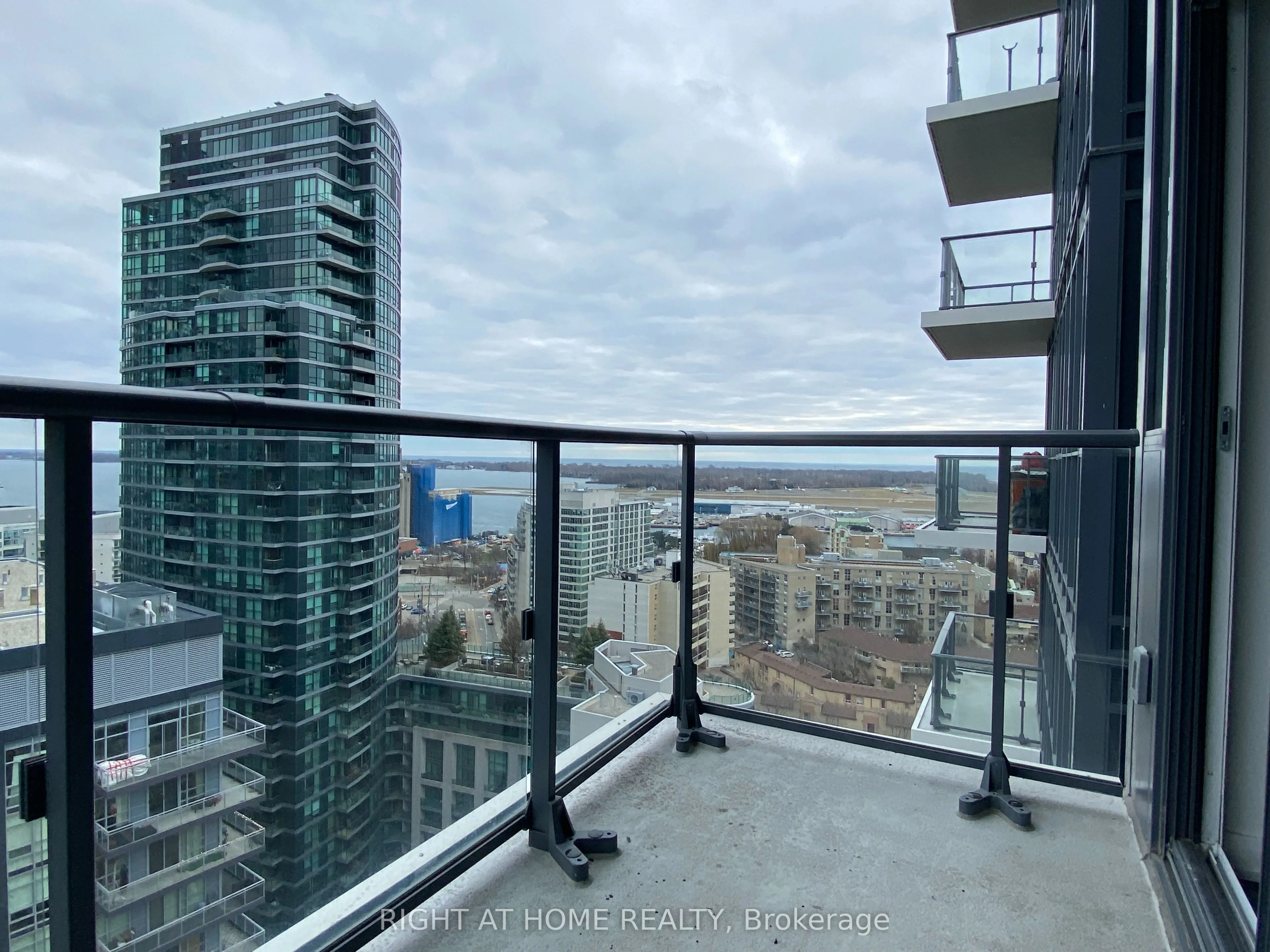38 Iannuzzi Street, #2309