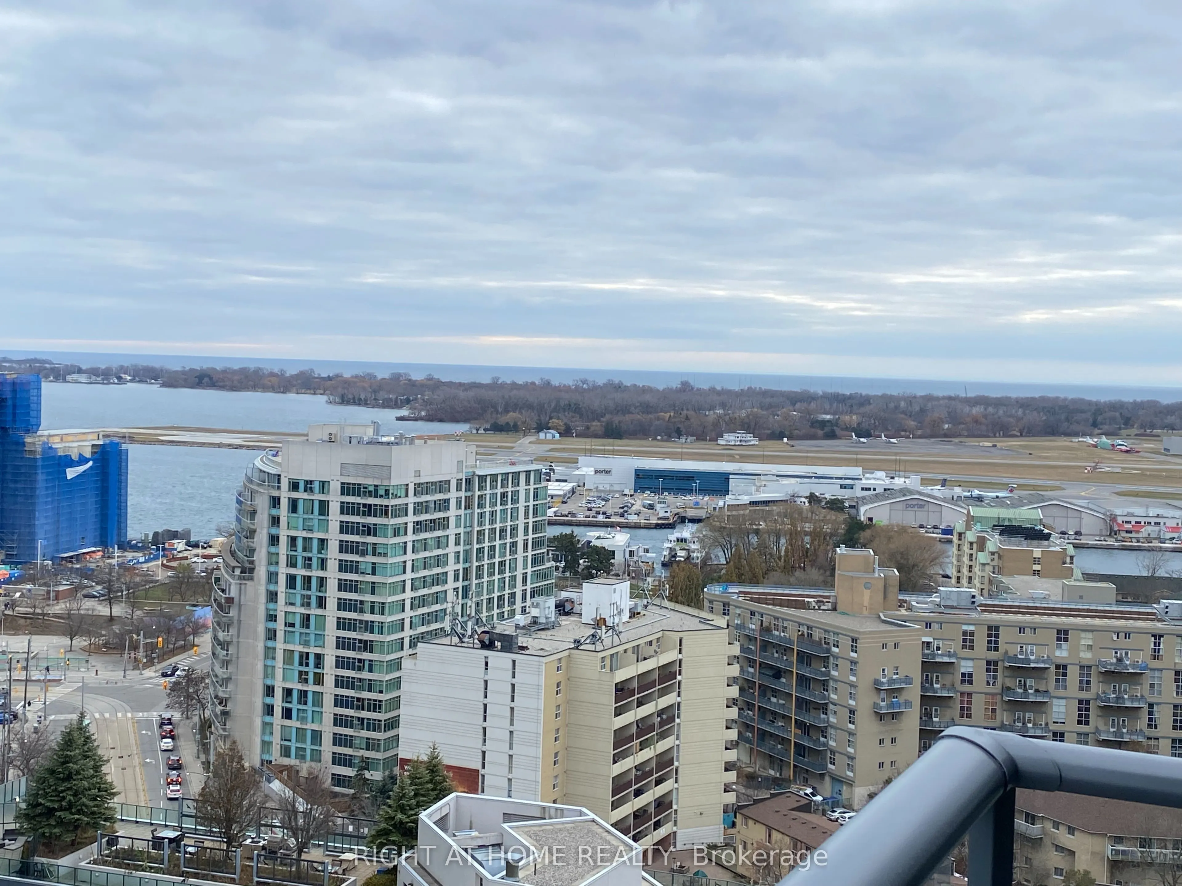 38 Iannuzzi Street, #2309