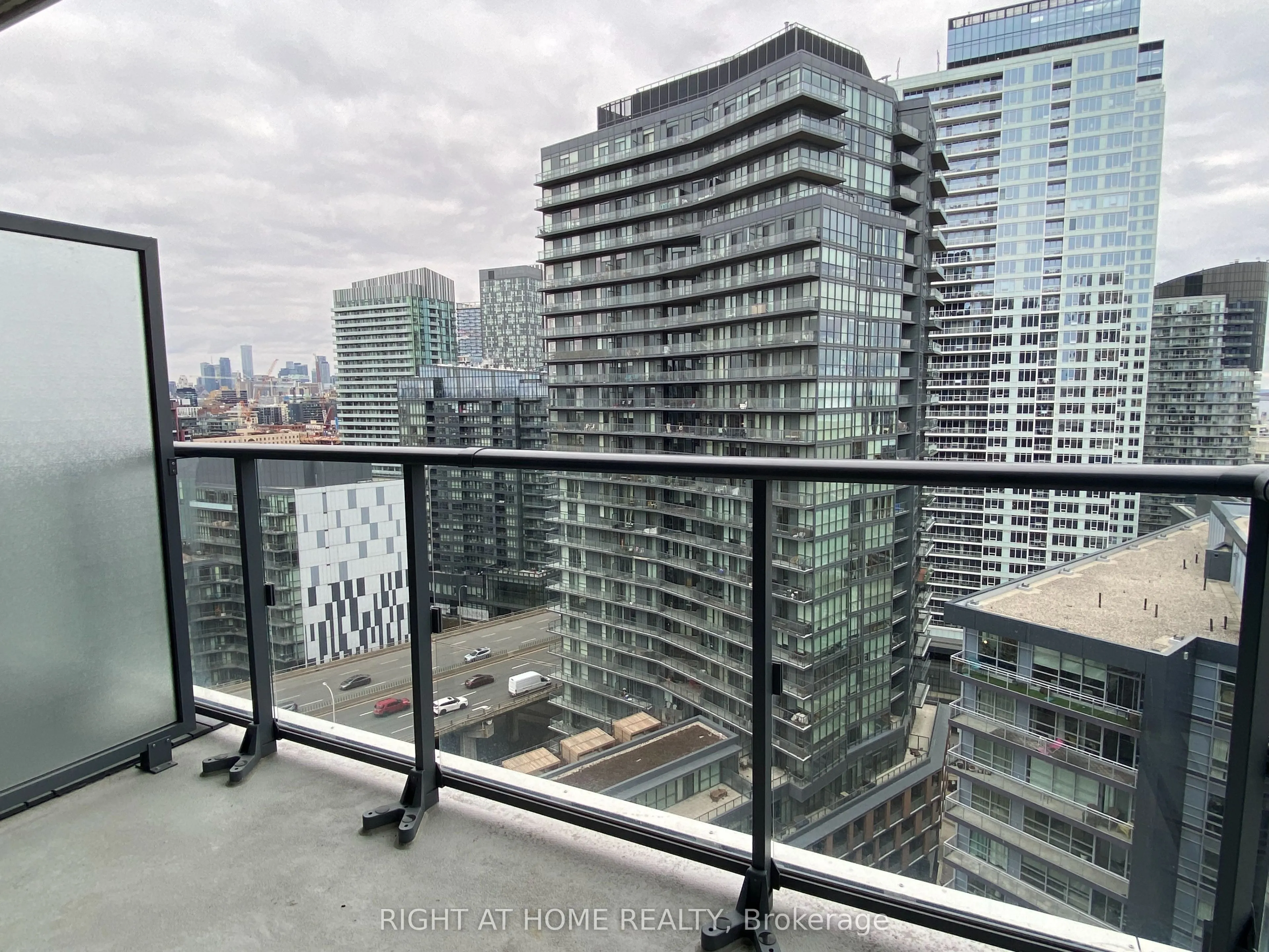 38 Iannuzzi Street, #2309