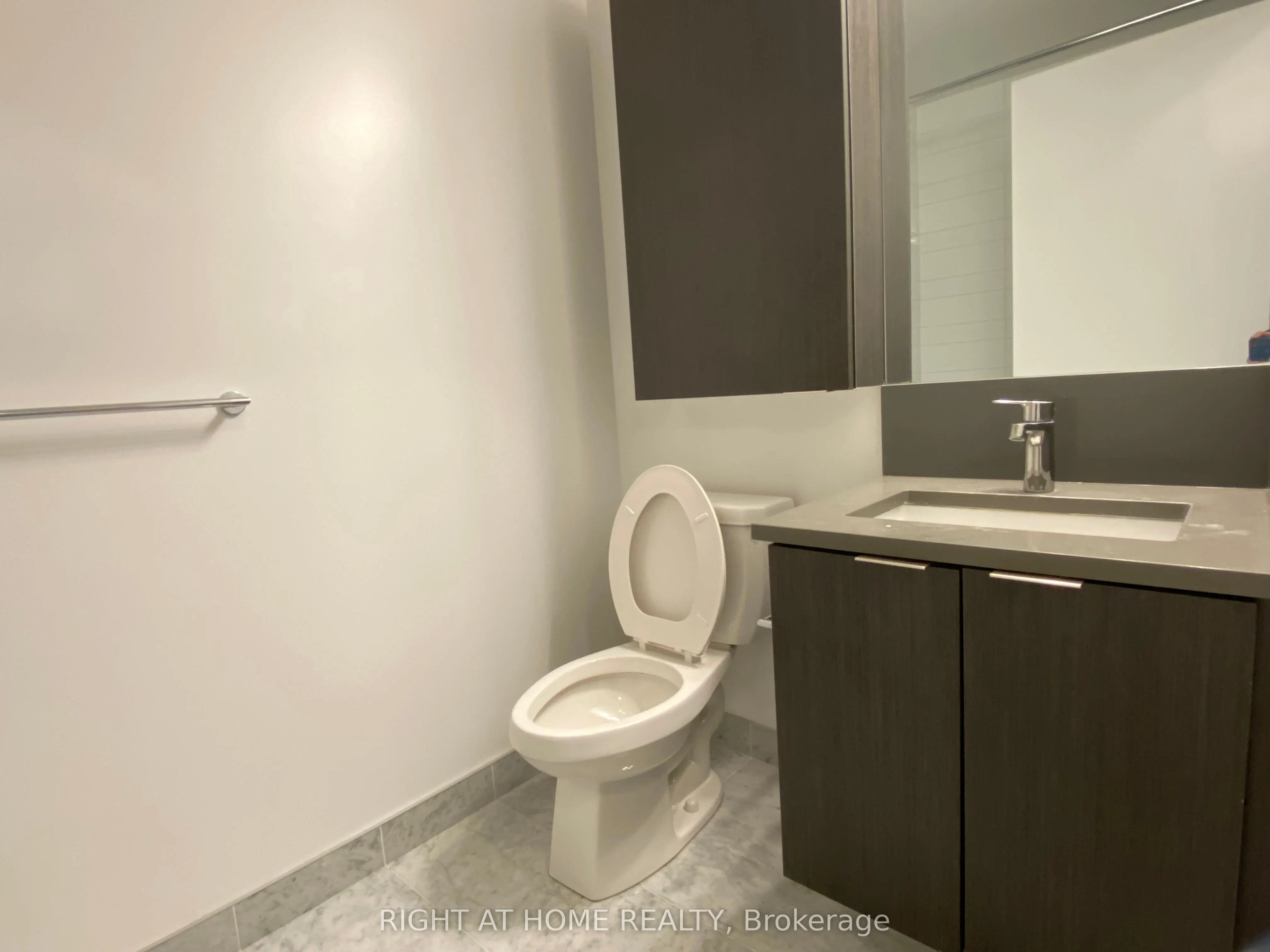 38 Iannuzzi Street, #2309