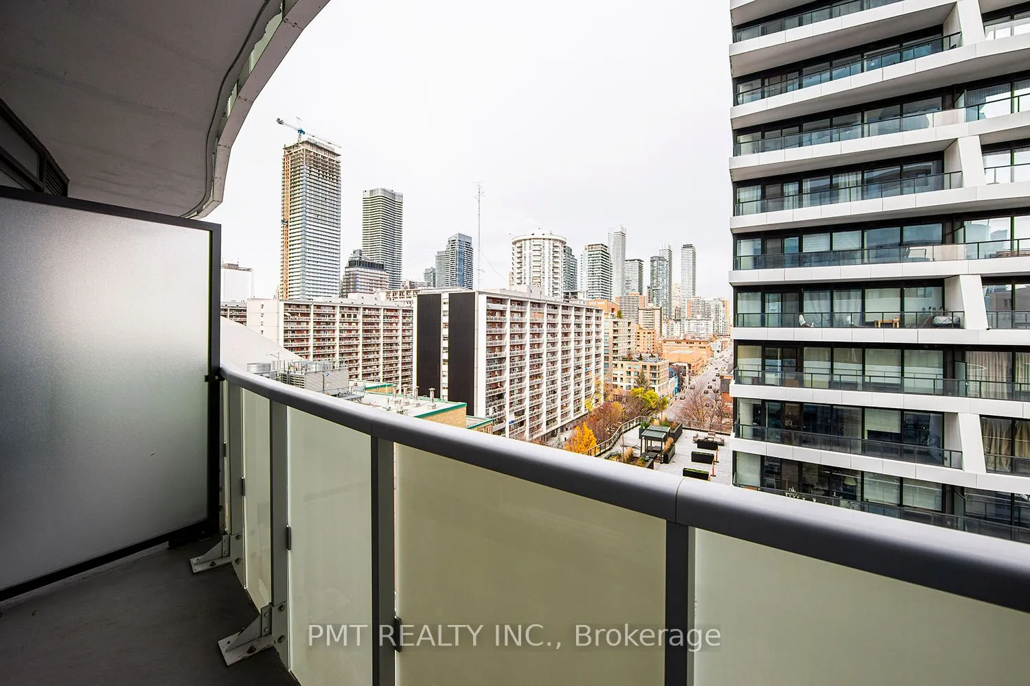 403 Church Street, #1106