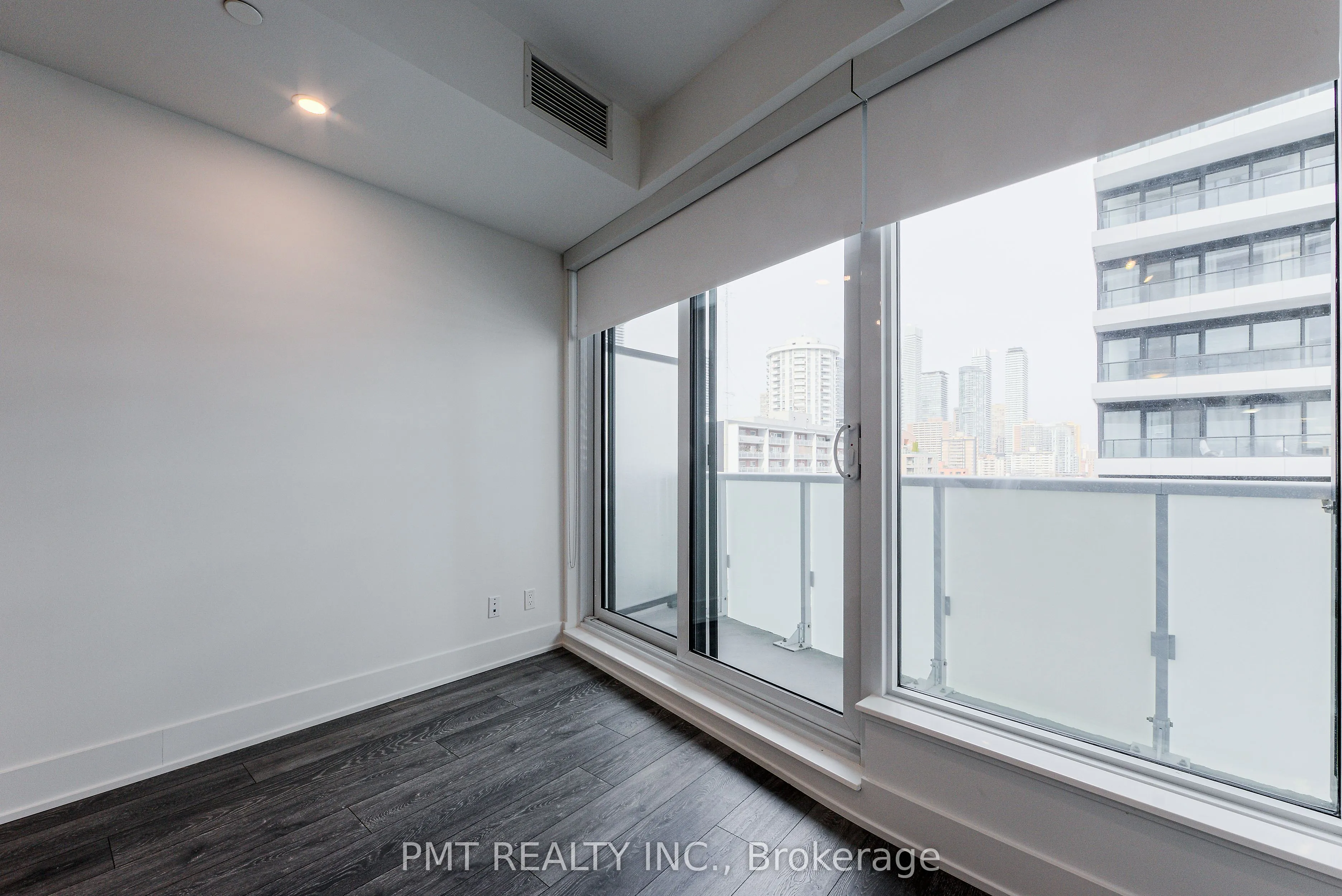 403 Church Street, #1106