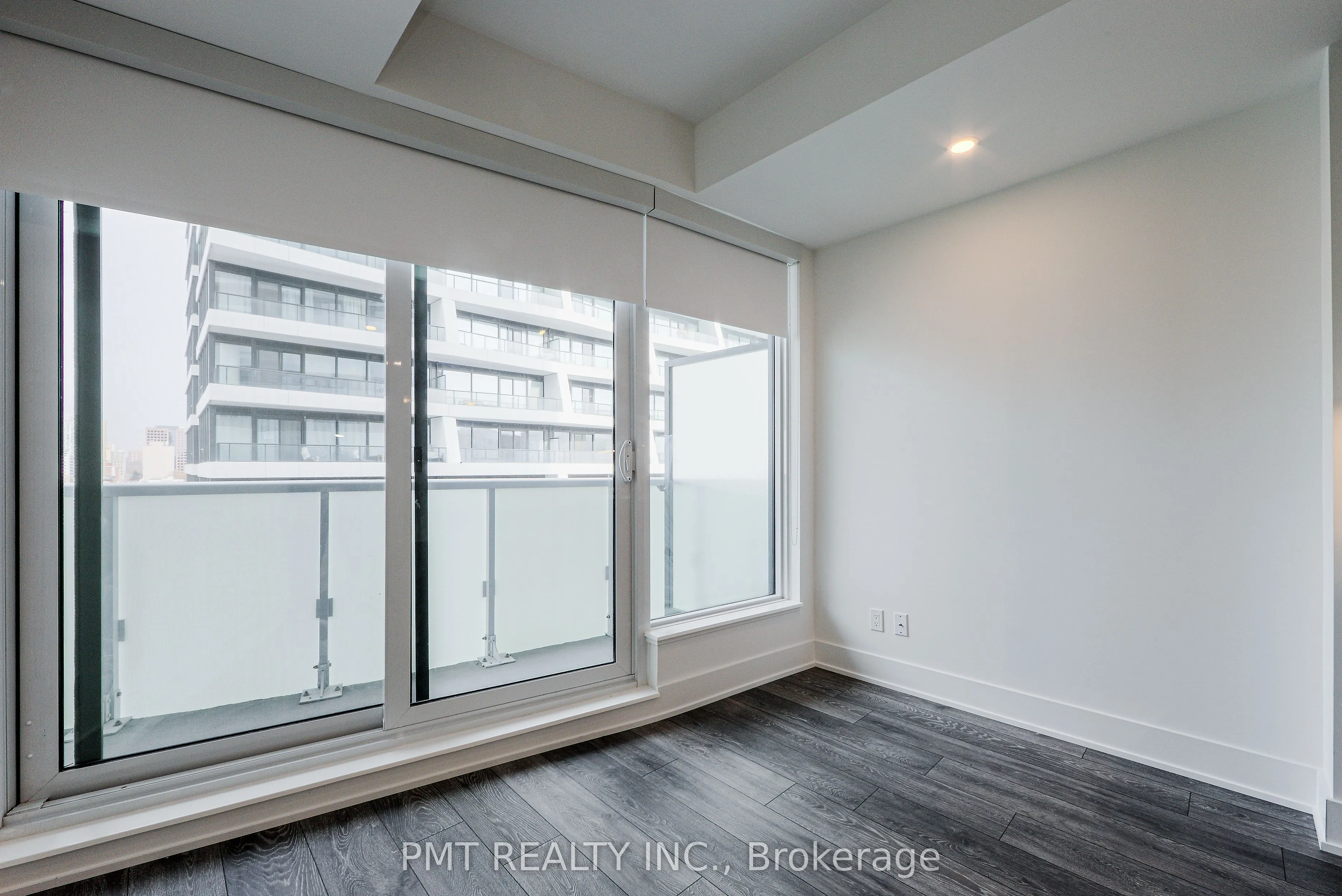 403 Church Street, #1106