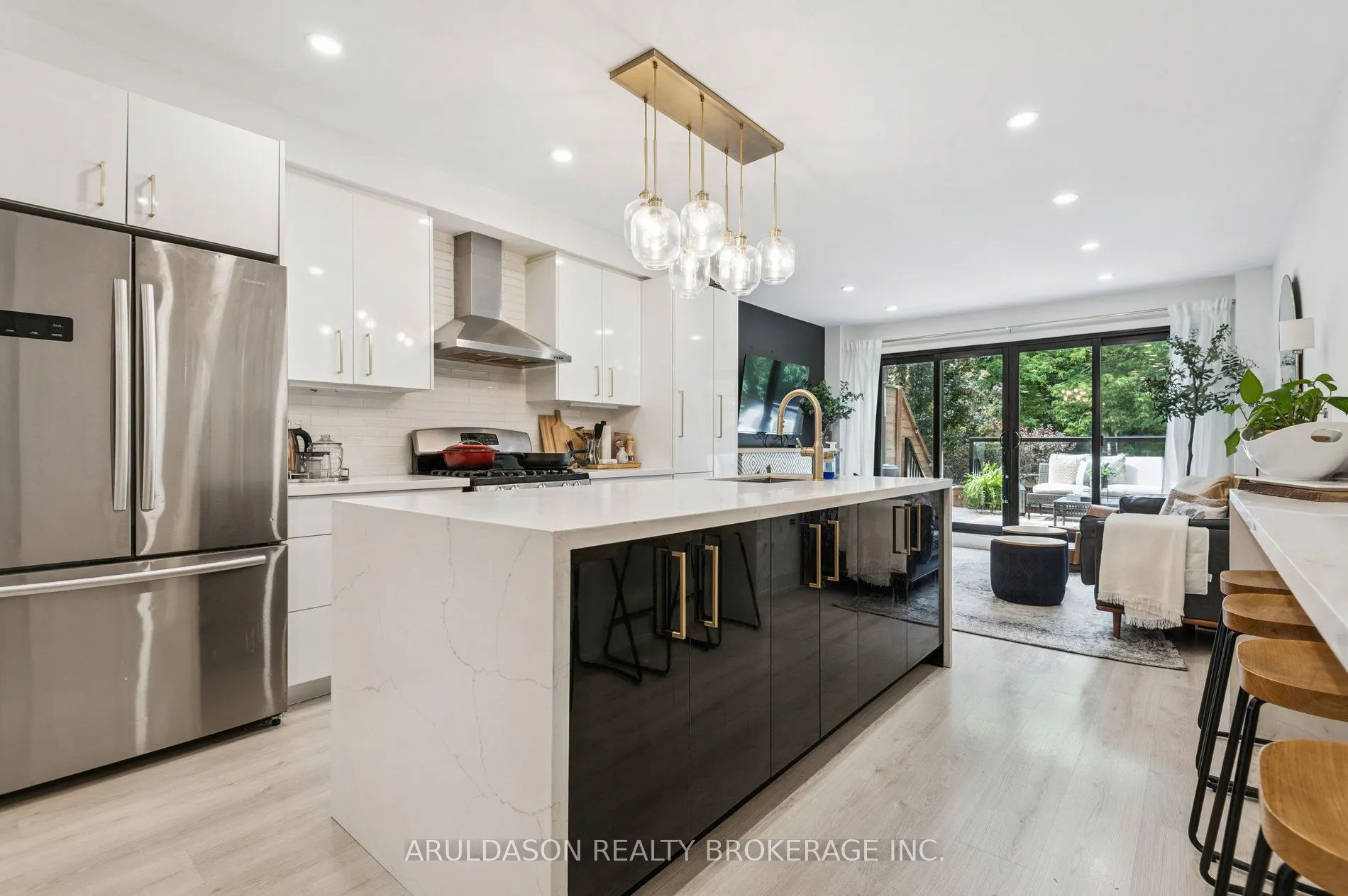 262 Roselawn Avenue