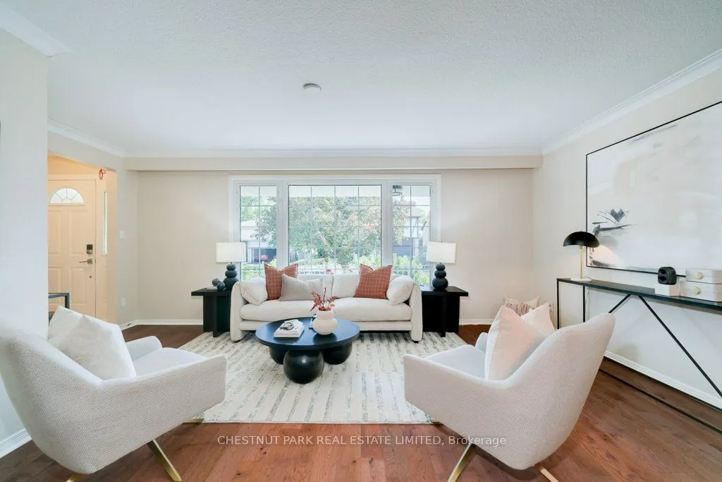 190 Cassandra Boulevard