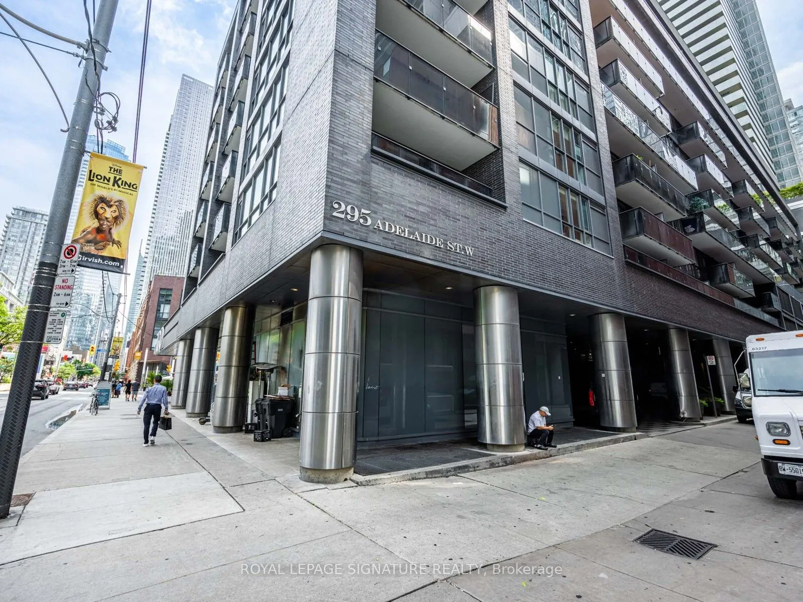 295 Adelaide Street W, #1804