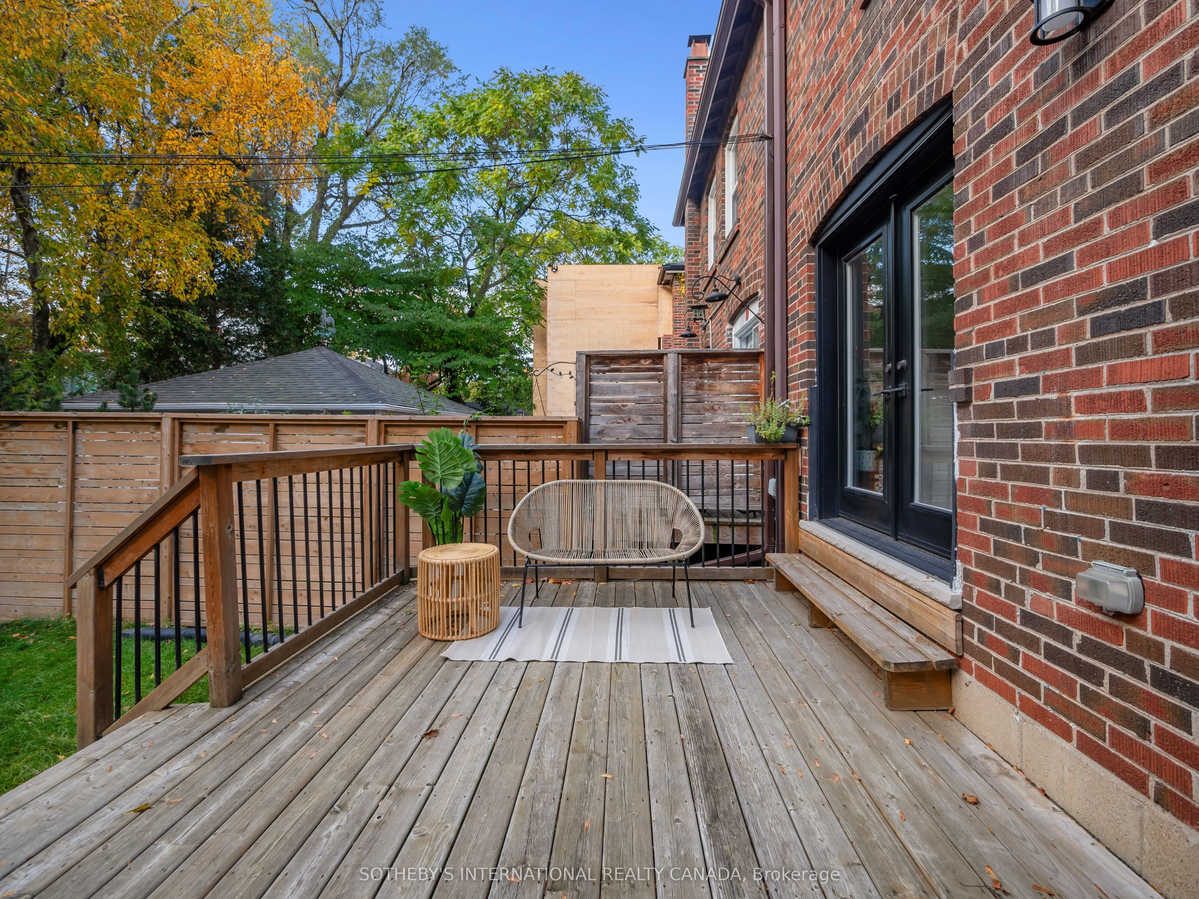 131 Glenvale Boulevard