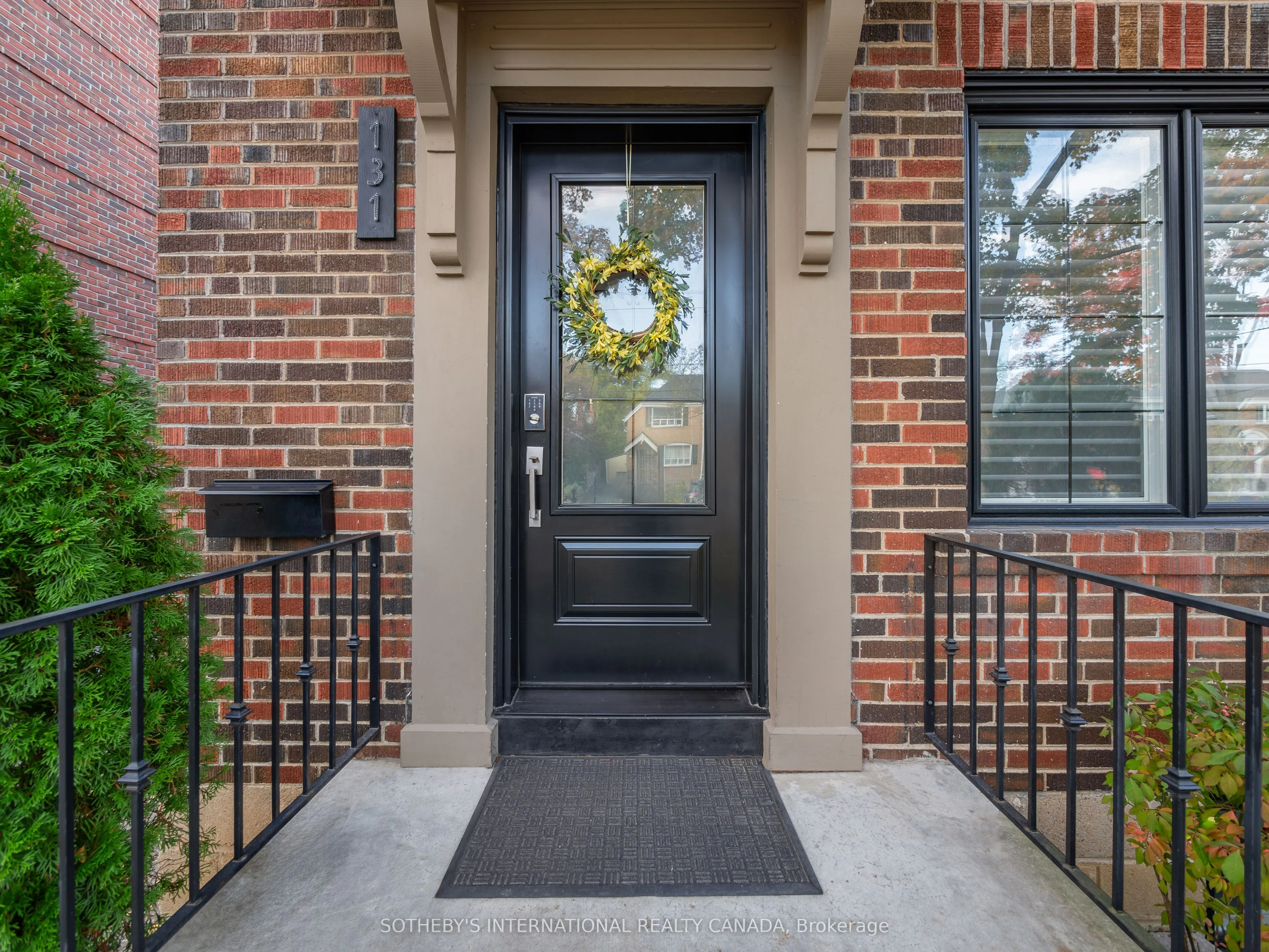 131 Glenvale Boulevard