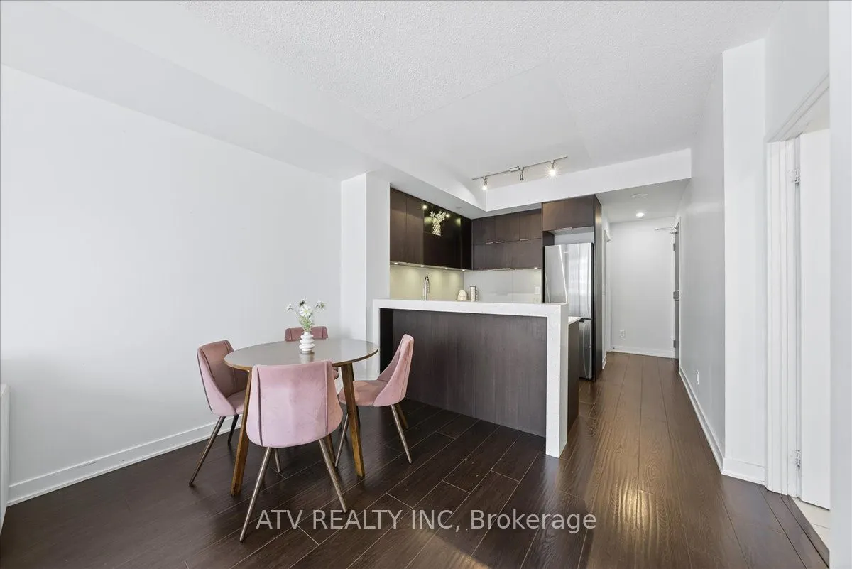 170 Sumach Street, #1113