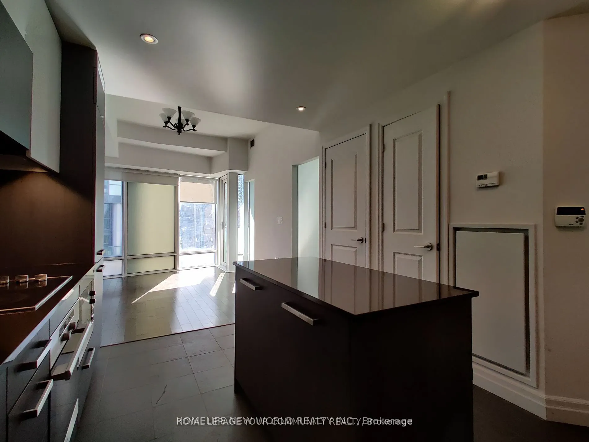 8 The Esplanade, #601