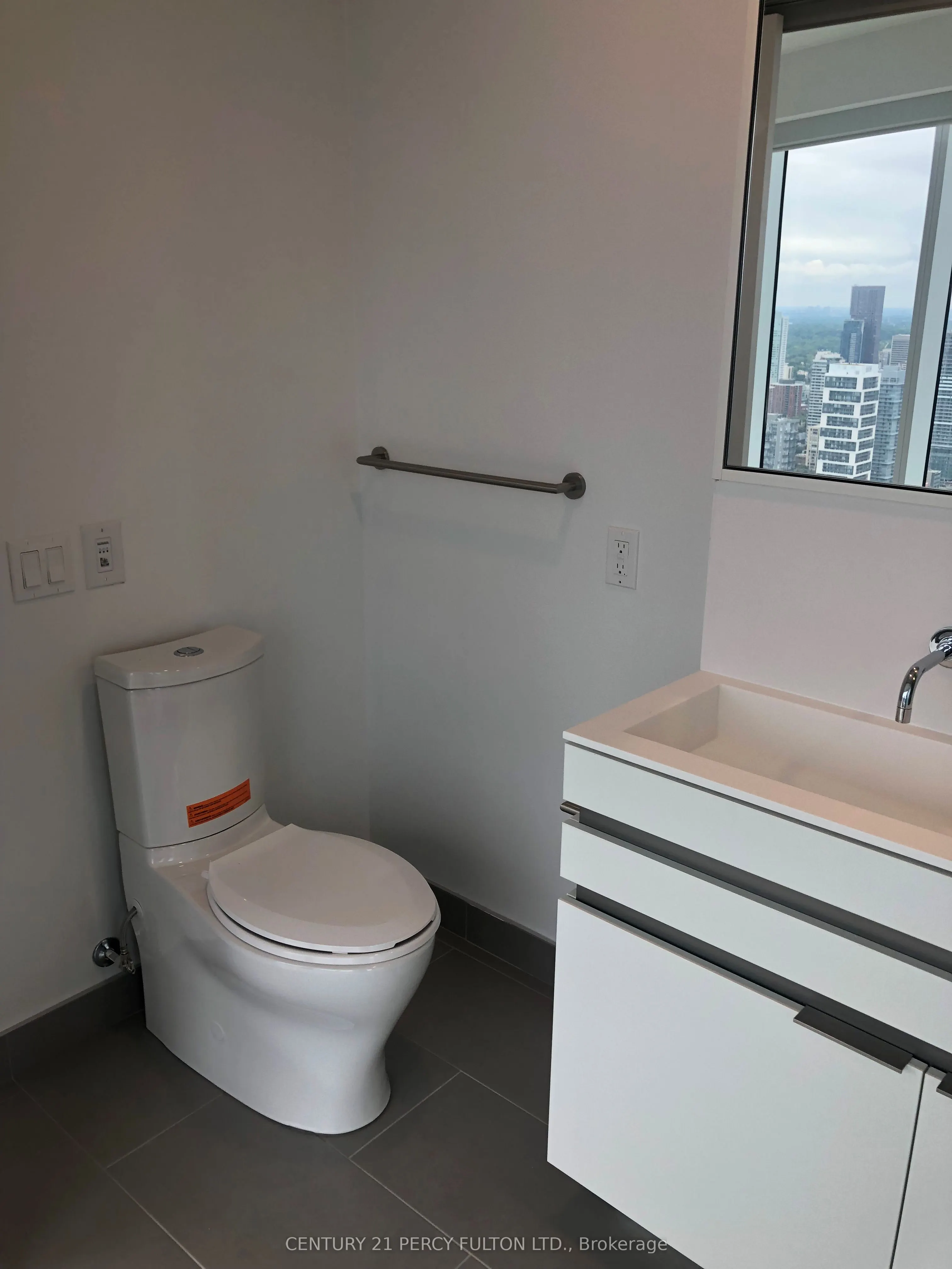 197 Yonge Street, #4712