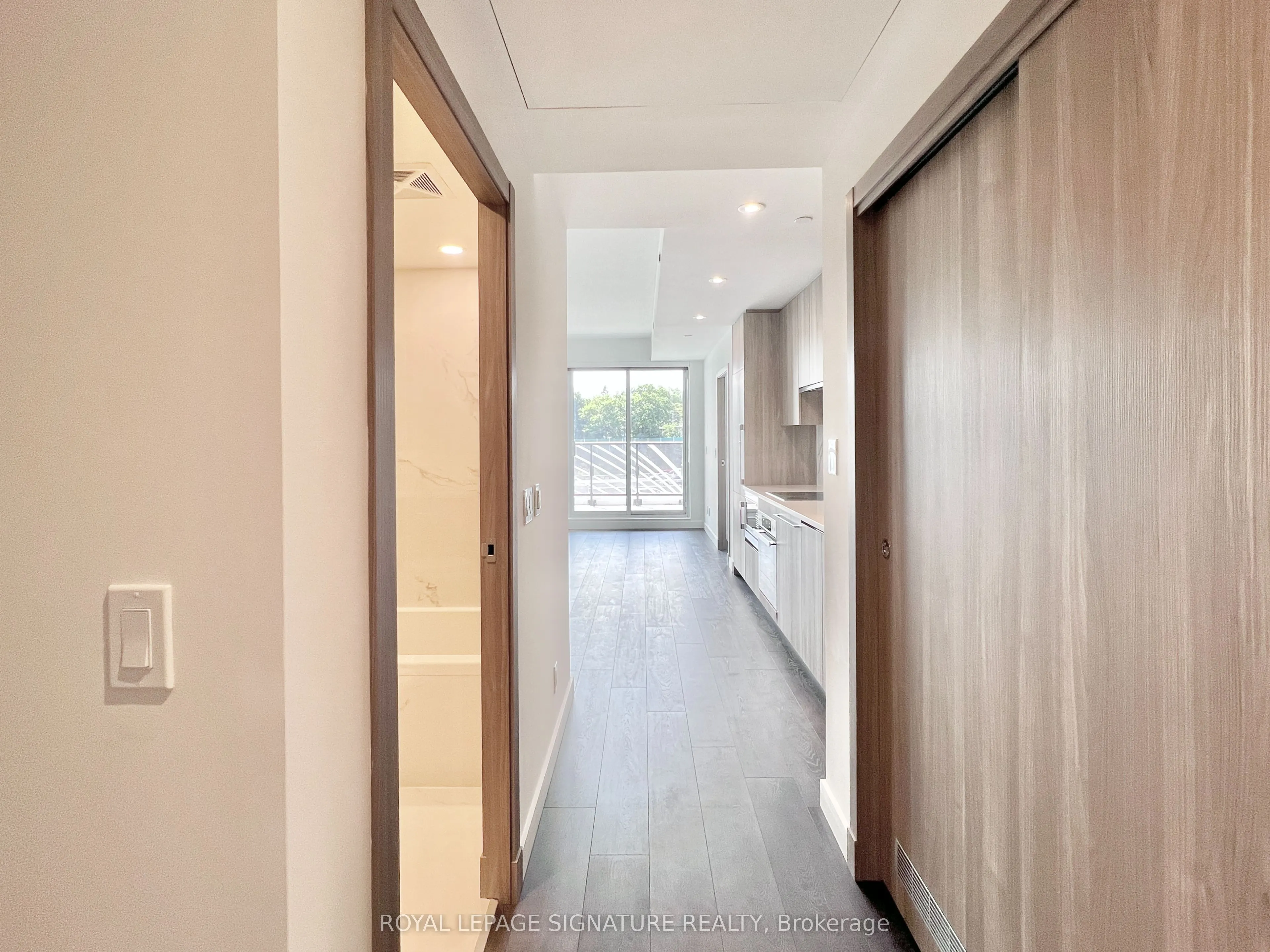 27 Mcmahon Drive, #305