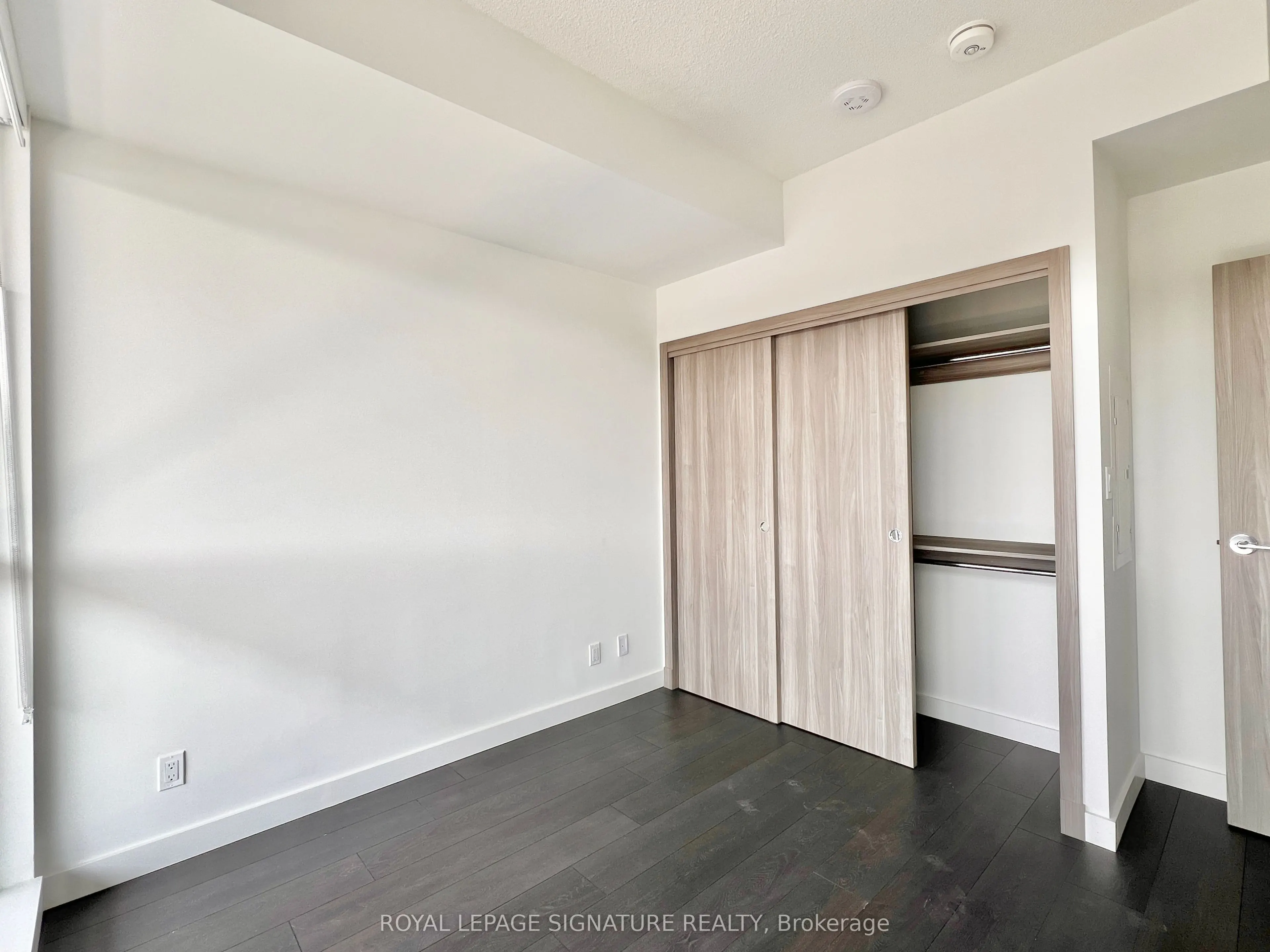 27 Mcmahon Drive, #305