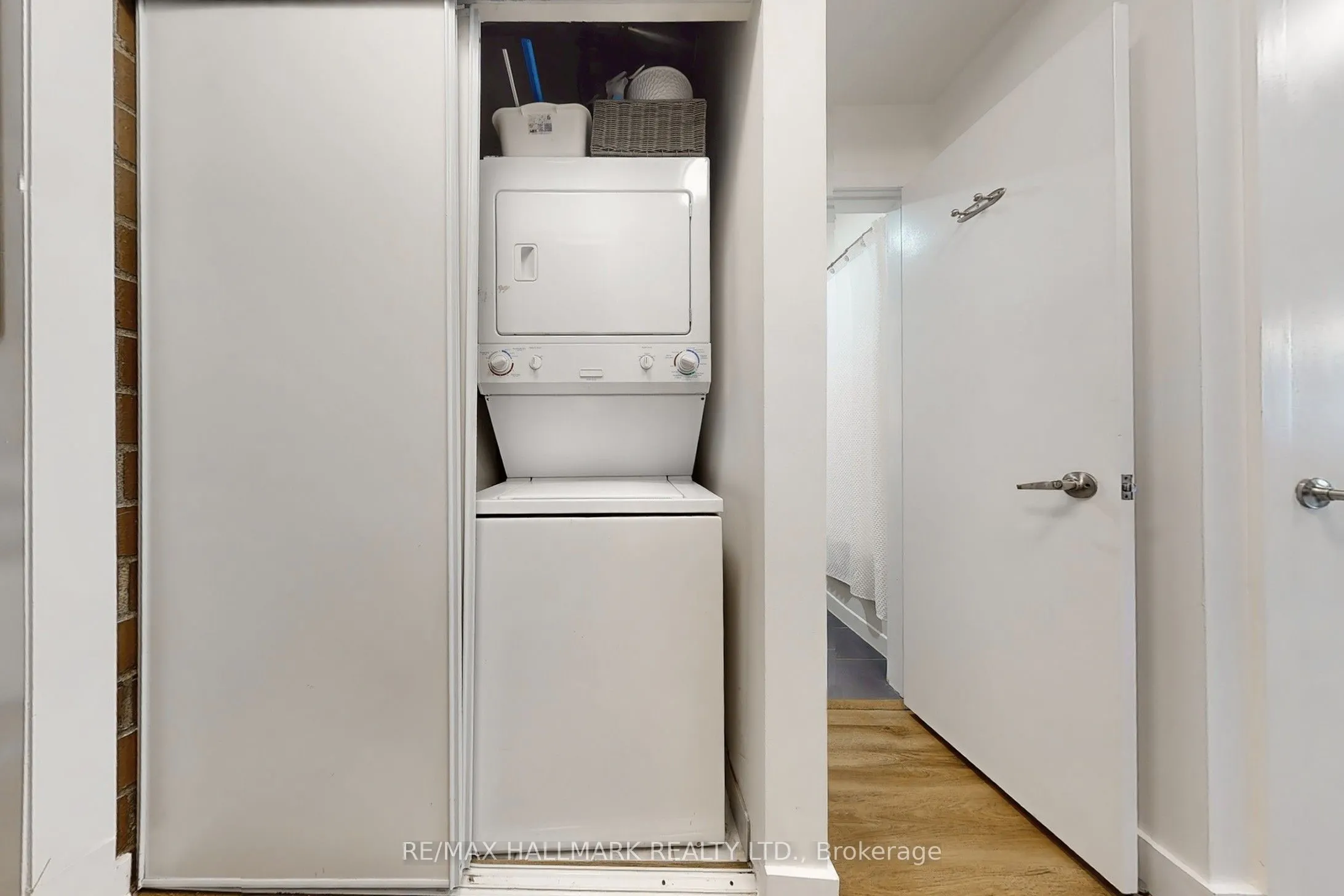 10 Wellesley Place, #206