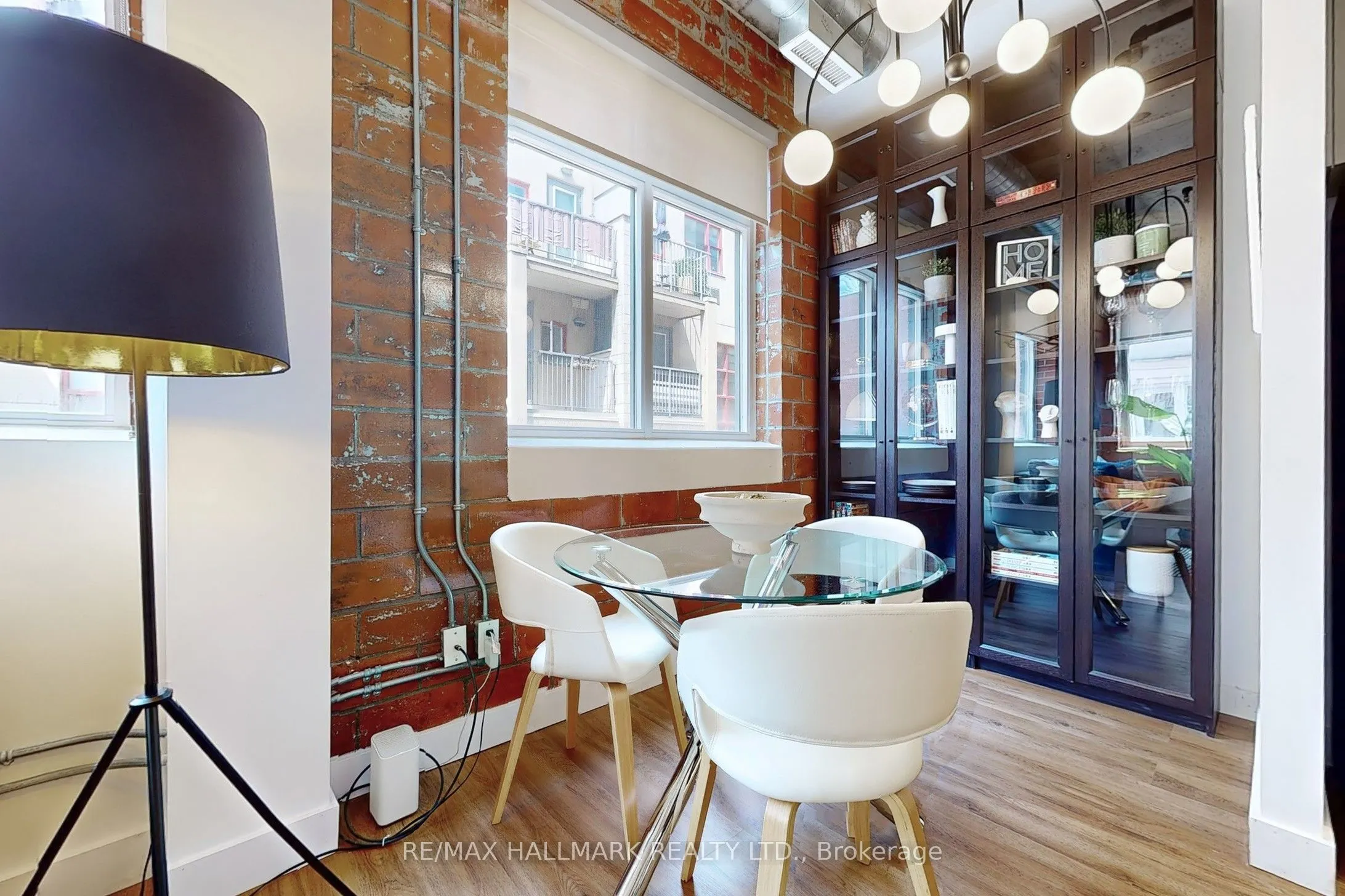 10 Wellesley Place, #206