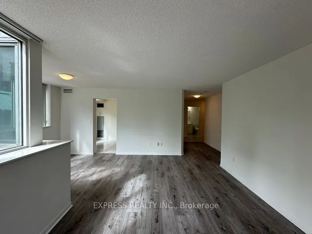 39 Pemberton Avenue, #215