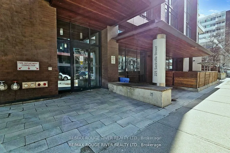 225 Sackville (Lease) Street, #908