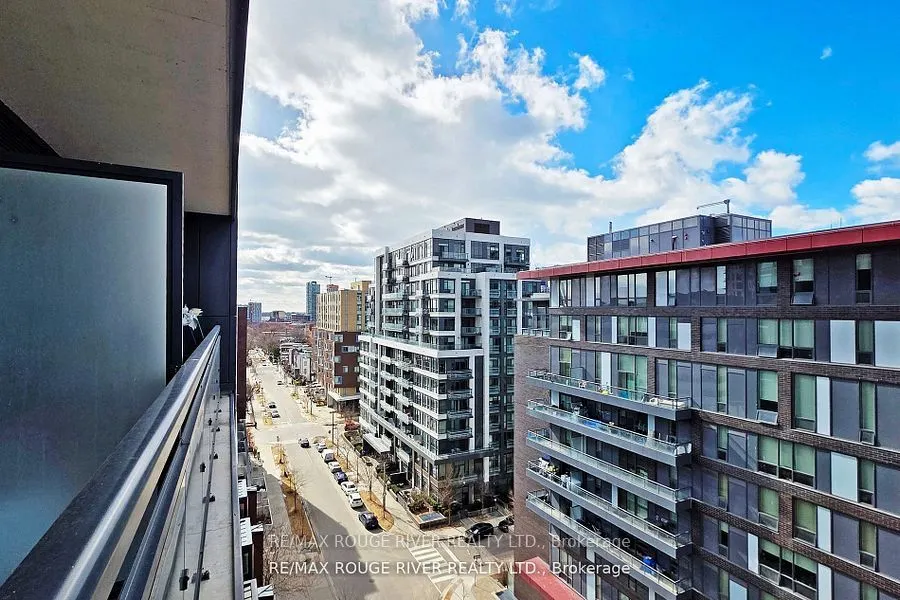 225 Sackville (Lease) Street, #908