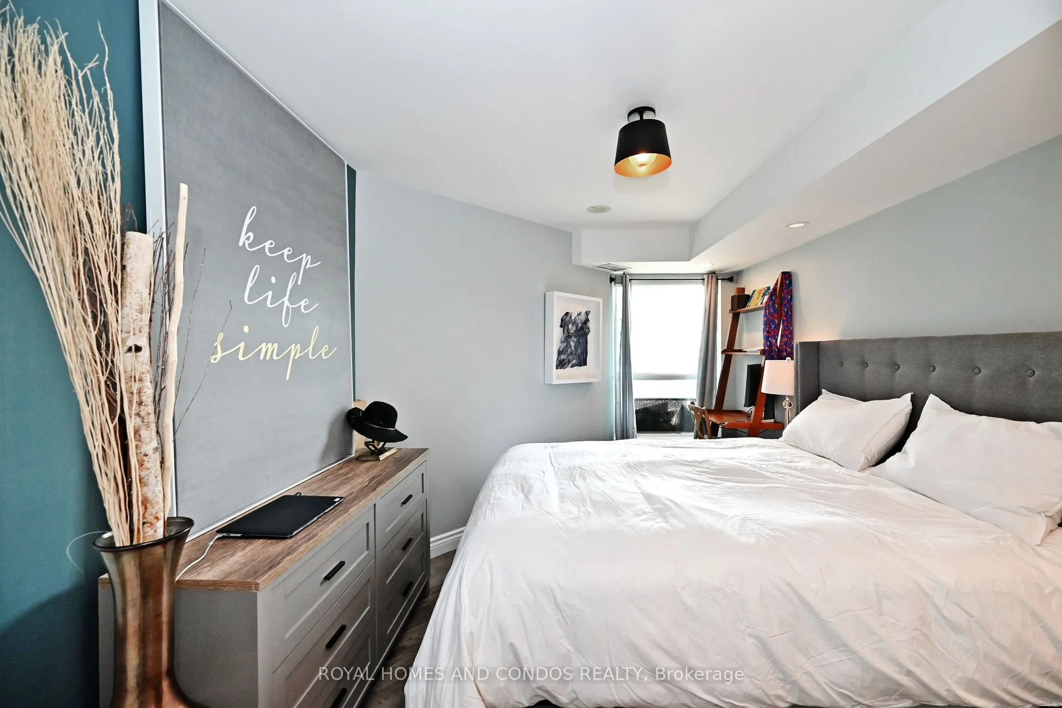 230 Queens Quay W, #618