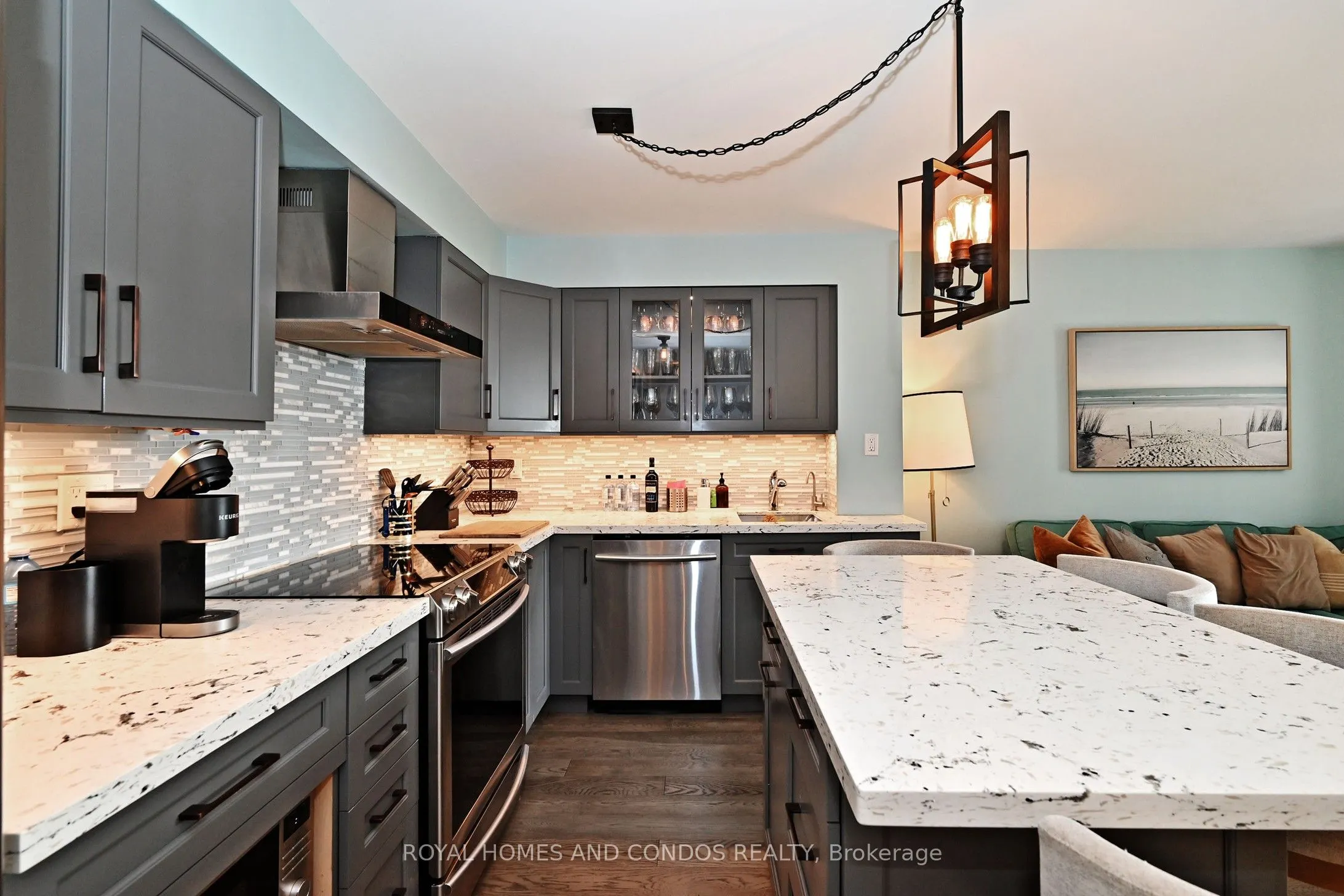 230 Queens Quay W, #618