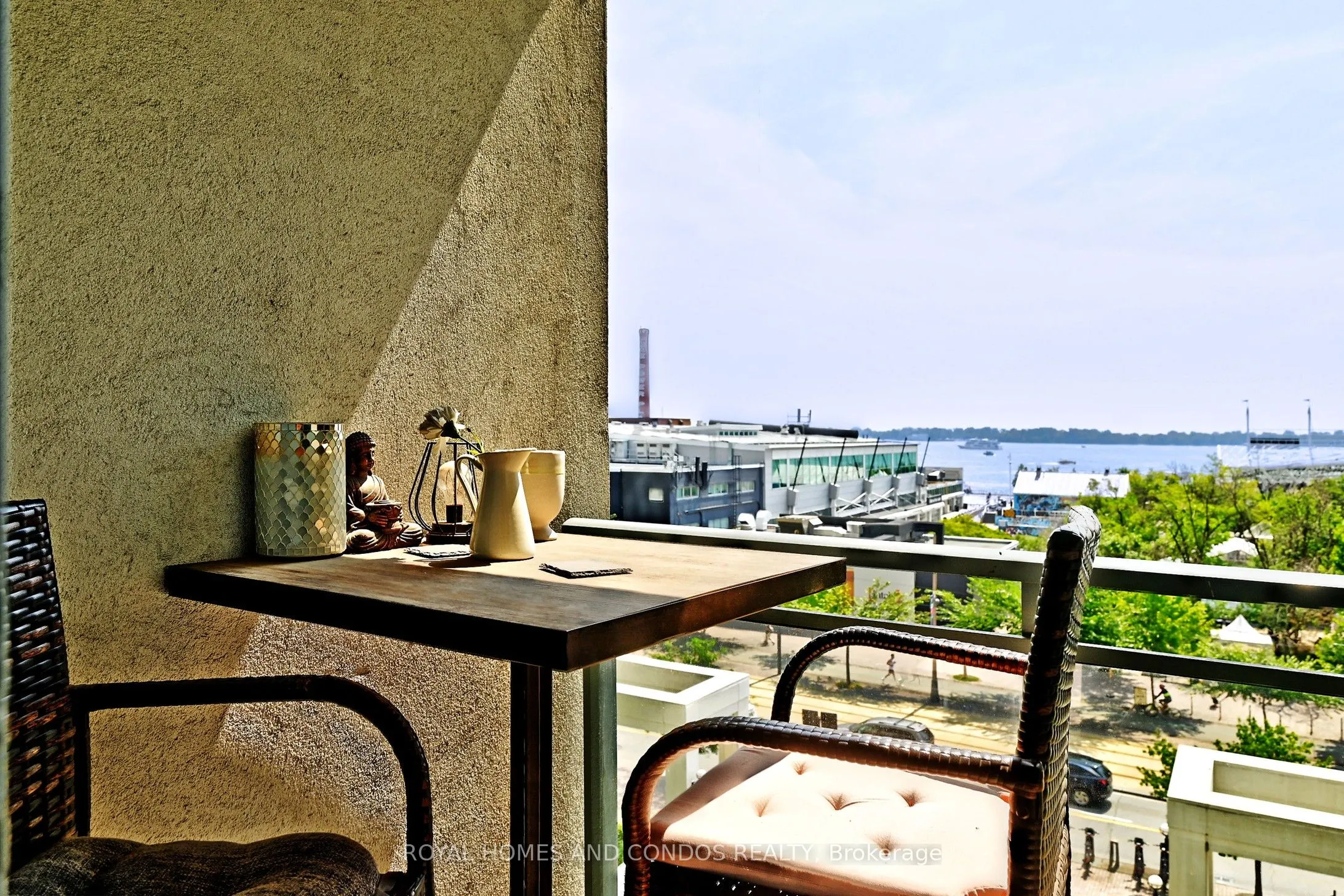 230 Queens Quay W, #618