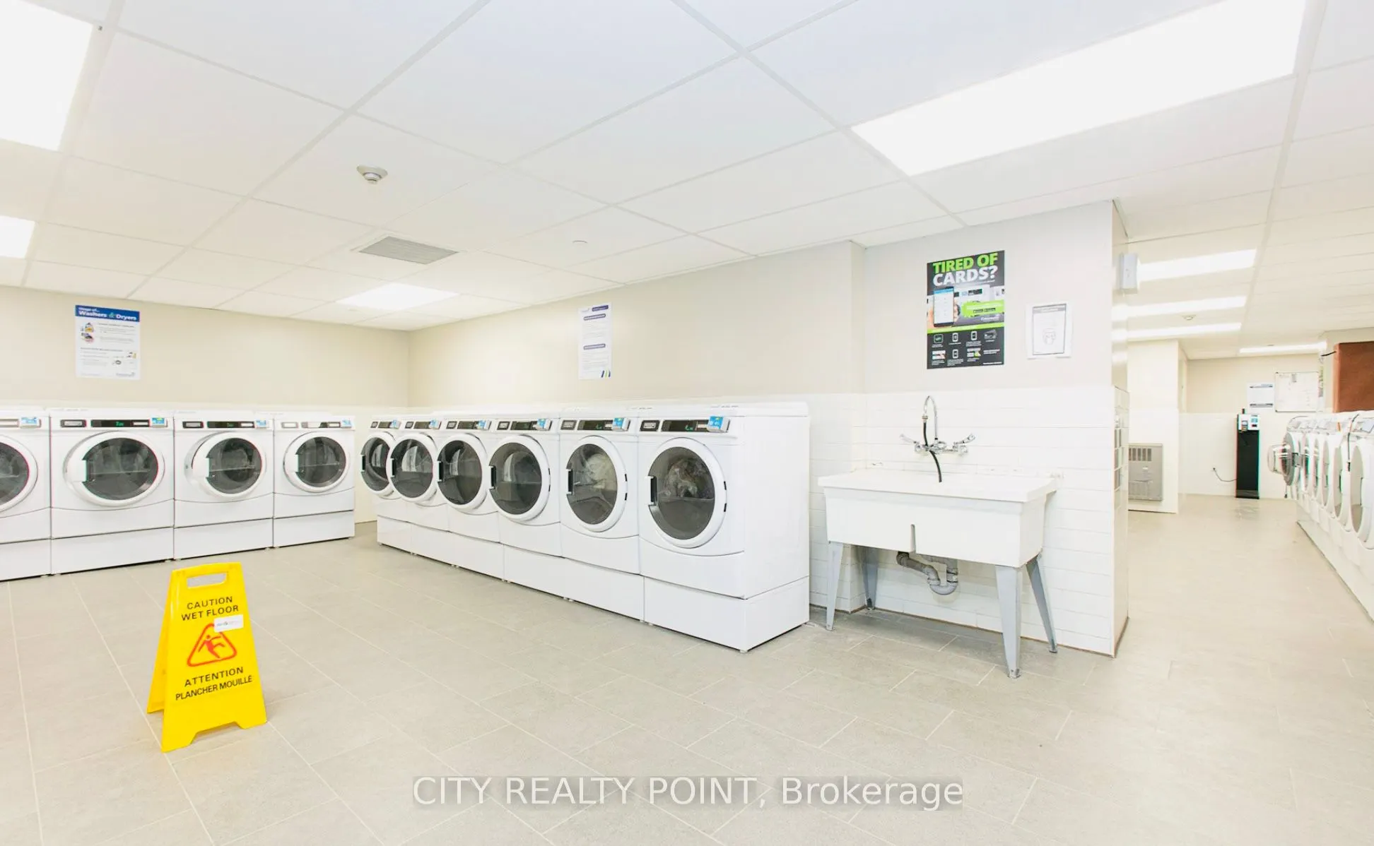 666 Spadina Avenue, #2406