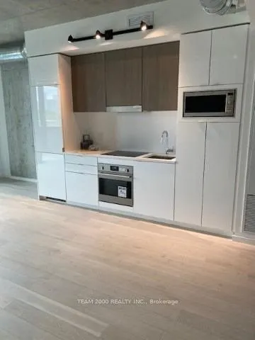 21 Lawren Harris Square, #307