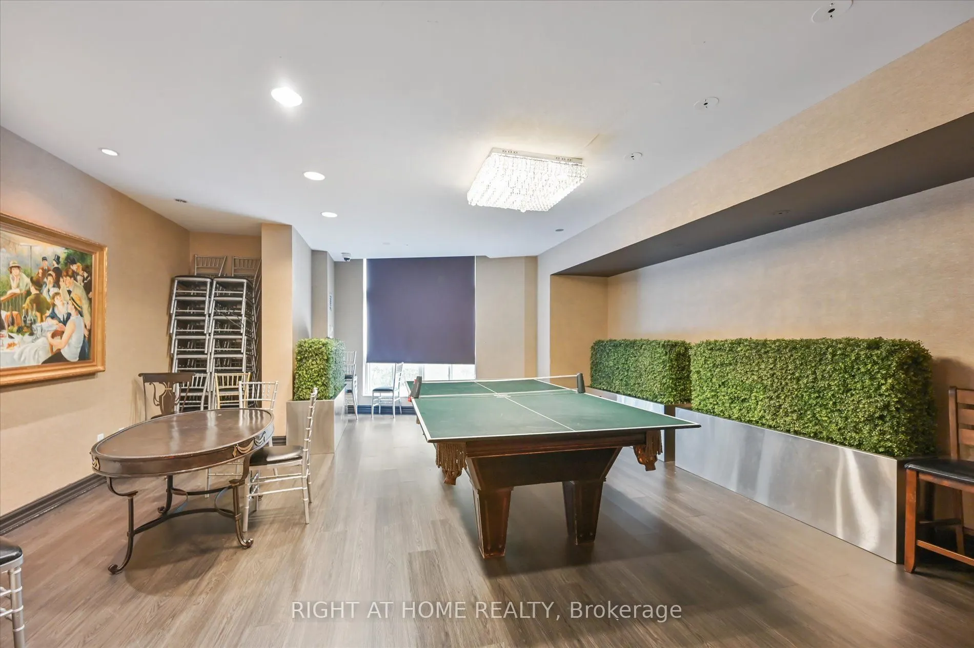 23 Lorraine Drive, #1118