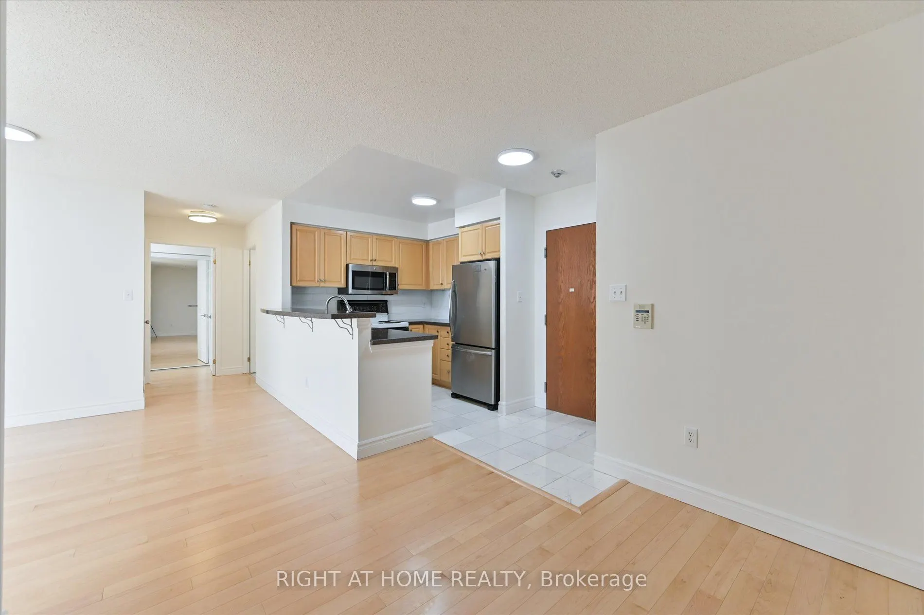 23 Lorraine Drive, #1118