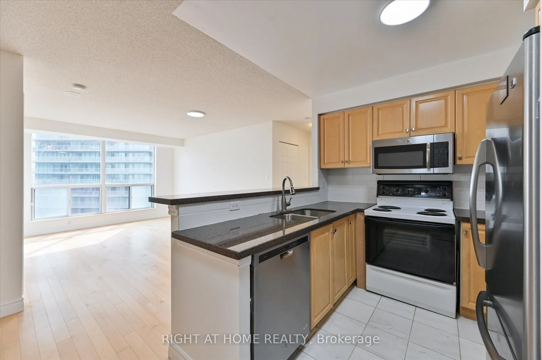 23 Lorraine Drive, #1118