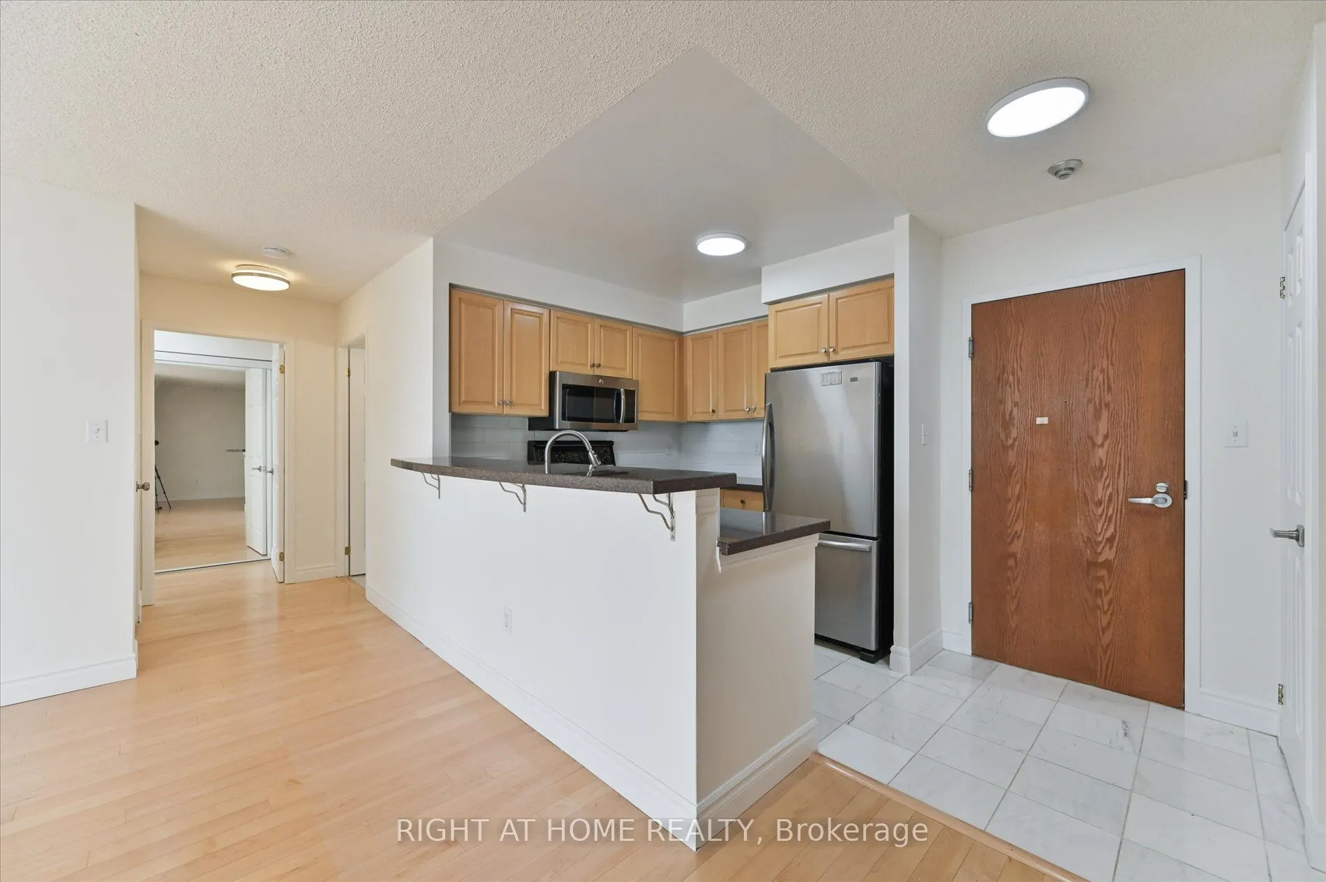 23 Lorraine Drive, #1118